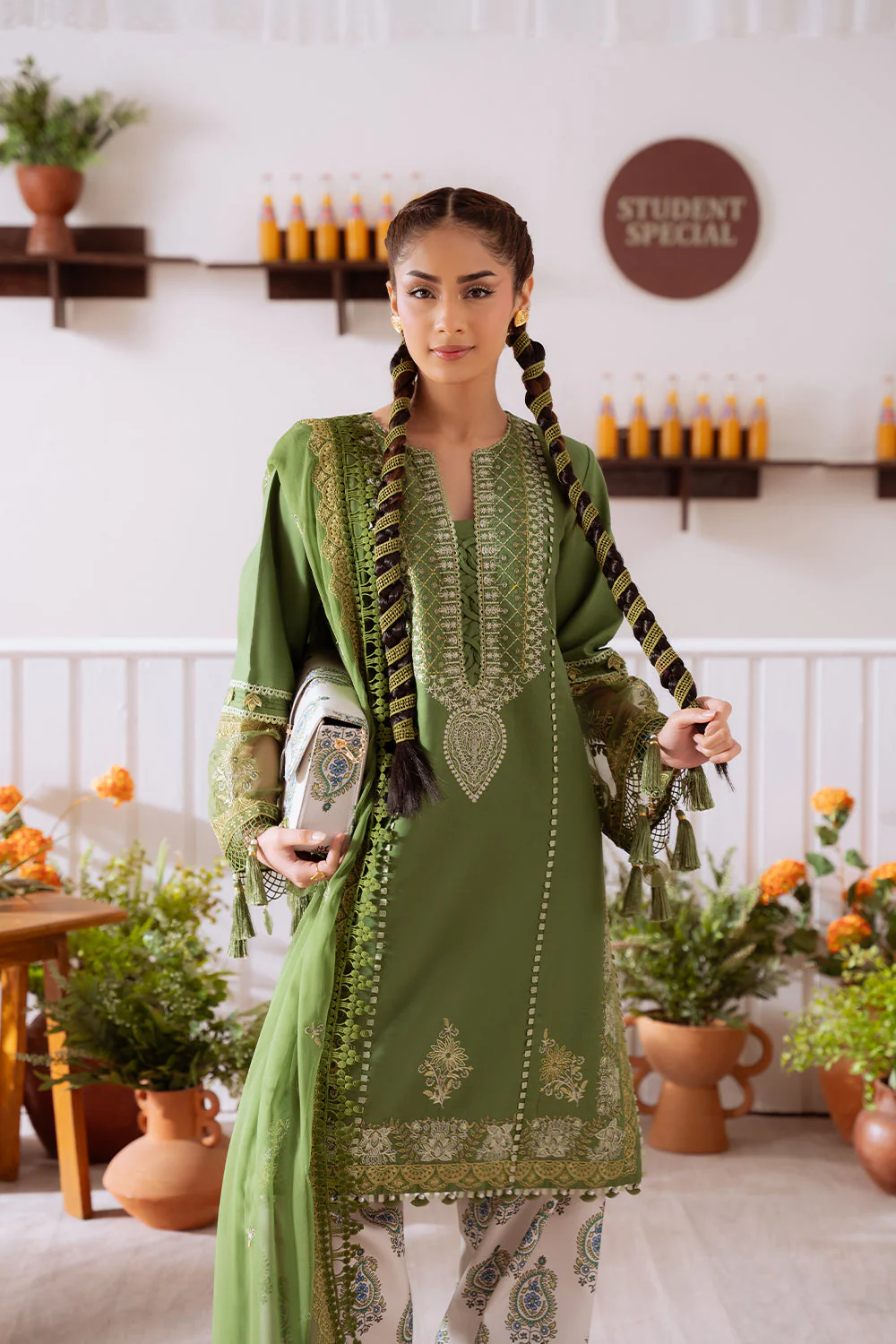 Saira Rizwan Zafira - A Laanem Spring Summer 2025 - Image 2