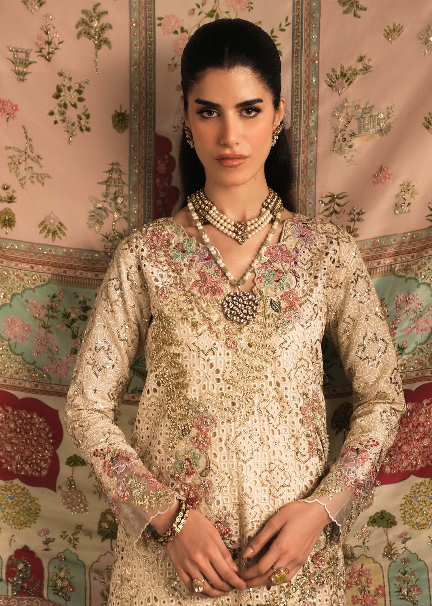 Saira Shakira Gilded REVÉ Wedding Festive 2005 - Image 2