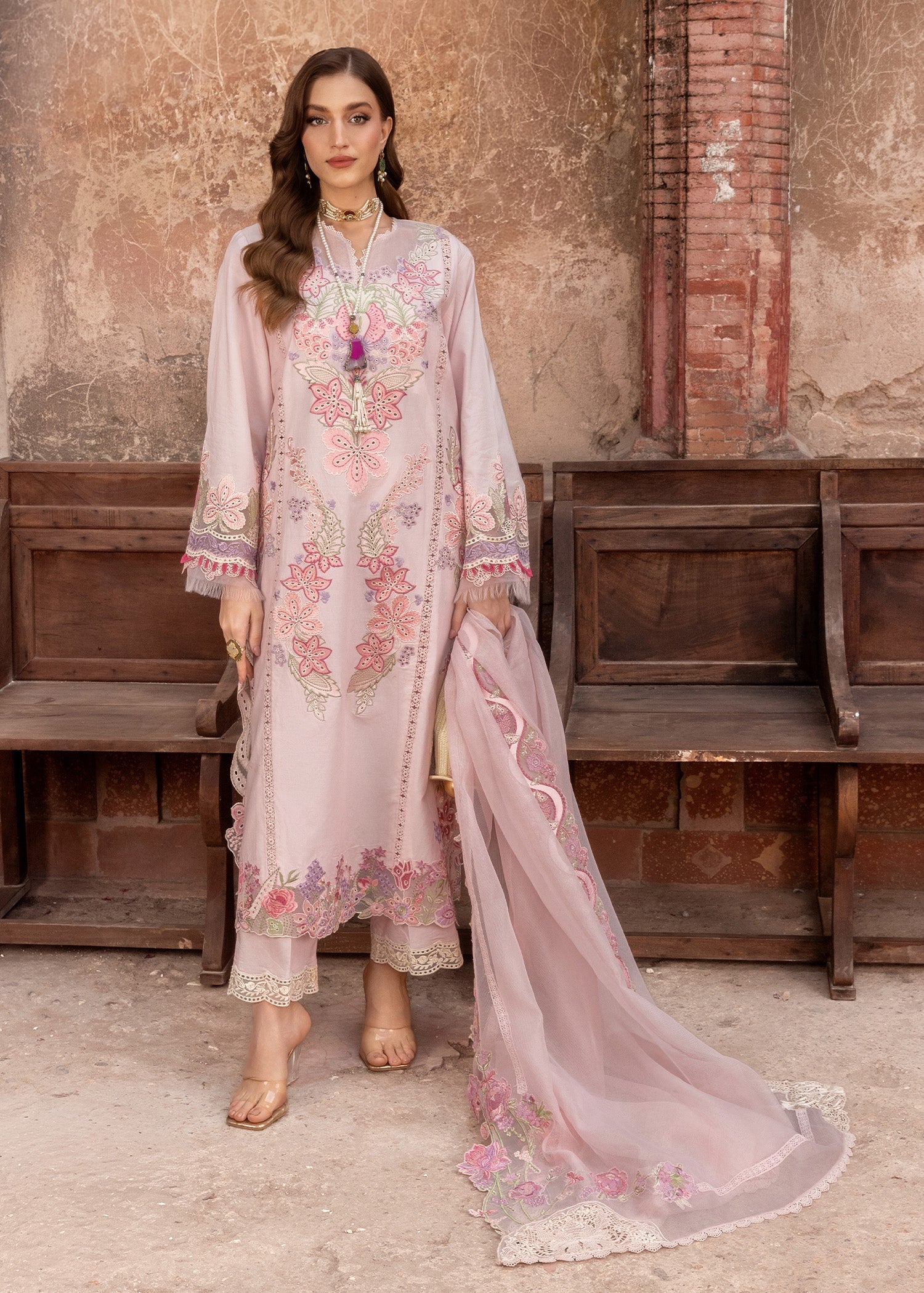 Saira Shakira Vera-9-B Breeze Summer Lawn 2026