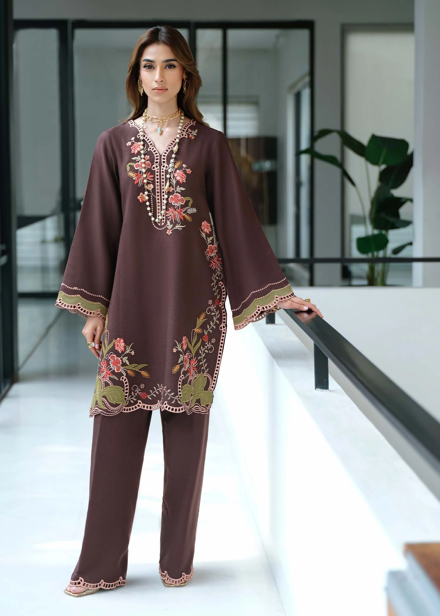 Saira Shakira Vera-9 Basic Pret 2026