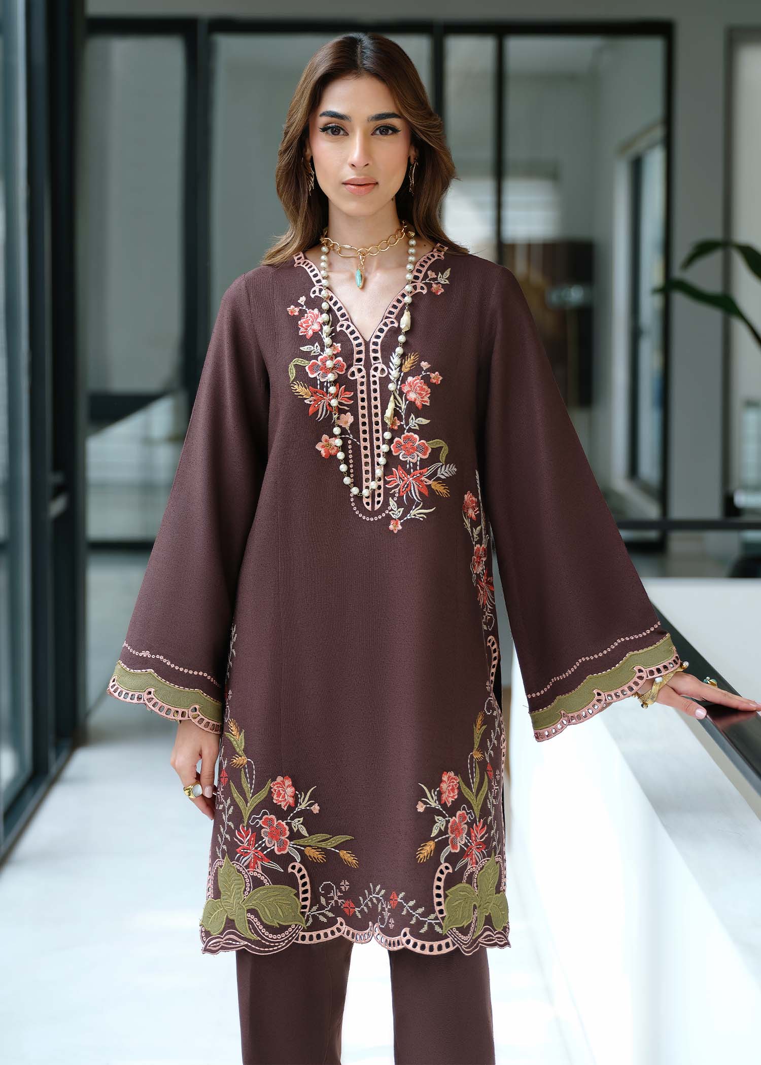 Saira Shakira Vera-9 Basic Pret 2026 - Image 2