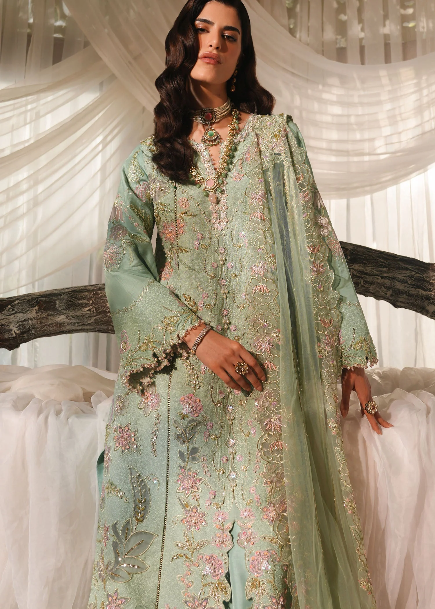 Saira Shakira Verdant-4 REVÉ Wedding Festive 2005 - Image 2