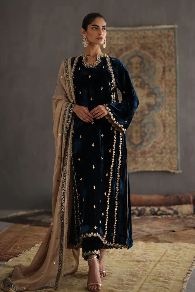 Sana Abbas Joline Velvet Collection 2025