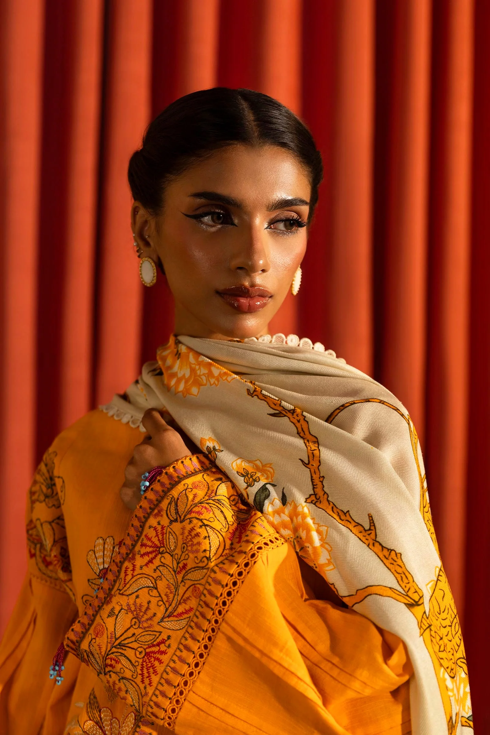 Sana Safinaz M243-014B-3CP Muzlin Winter 2024 - Image 2