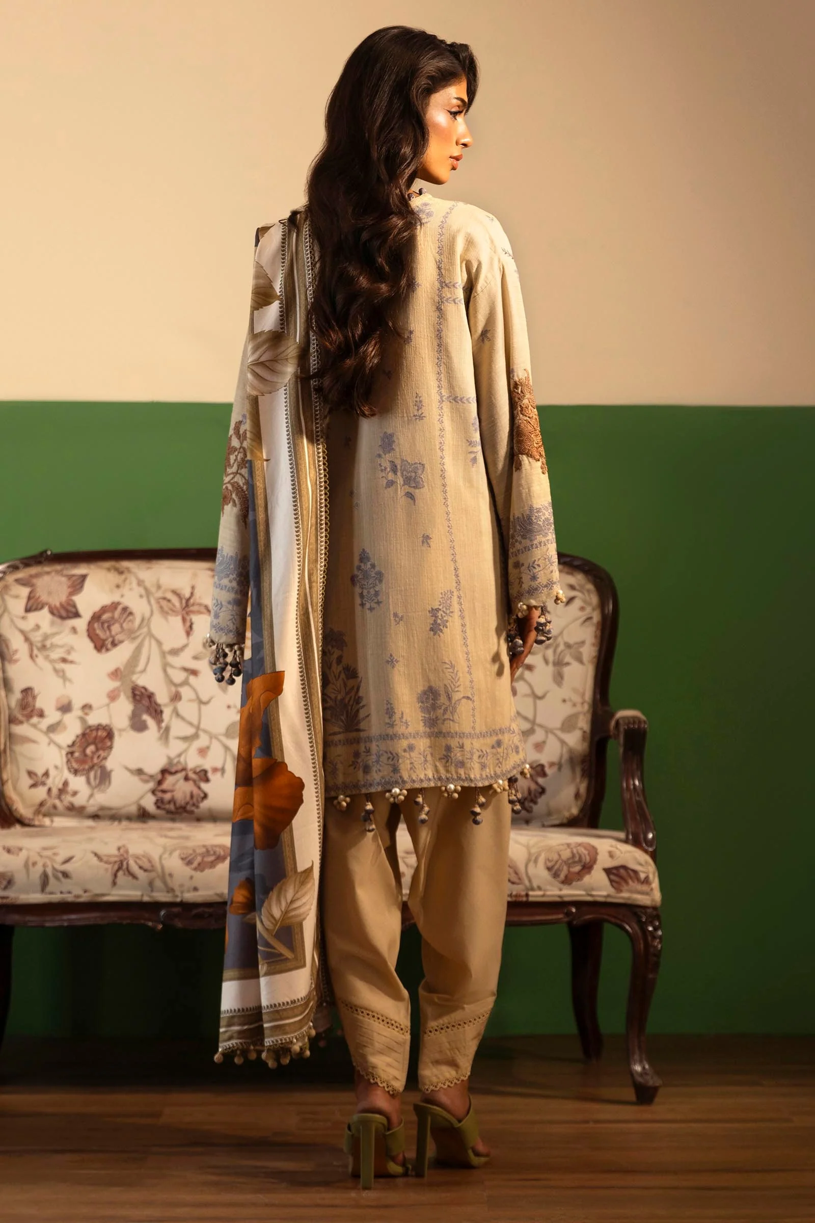 Sana Safinaz M243-015B-3CP Muzlin Winter 2024 - Image 2