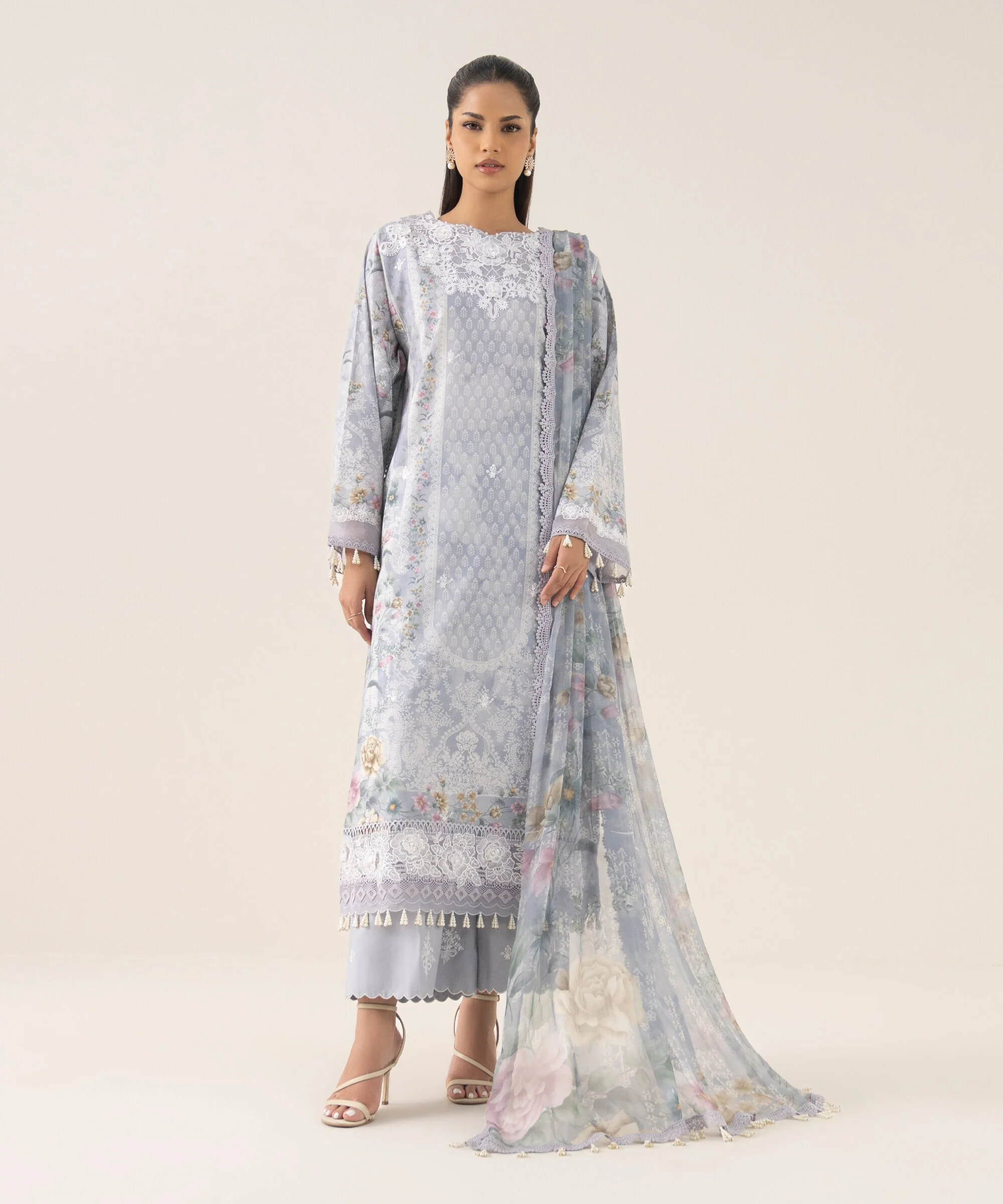 Sapphire 03PESD25V54B Festive Collection 2025 - Image 2