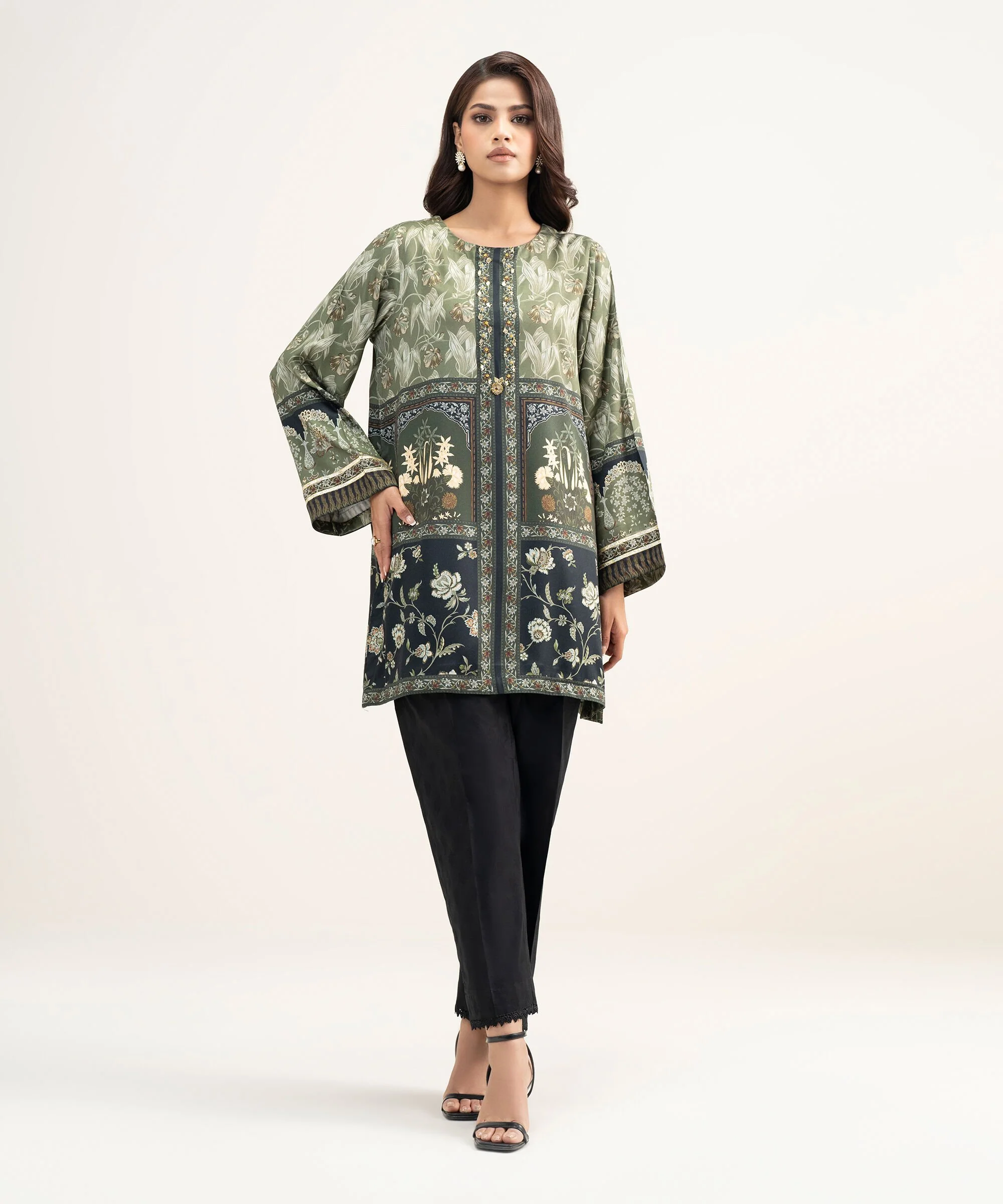 Sapphire 2TNS26STV302 Rtw The Silk Edit 2026
