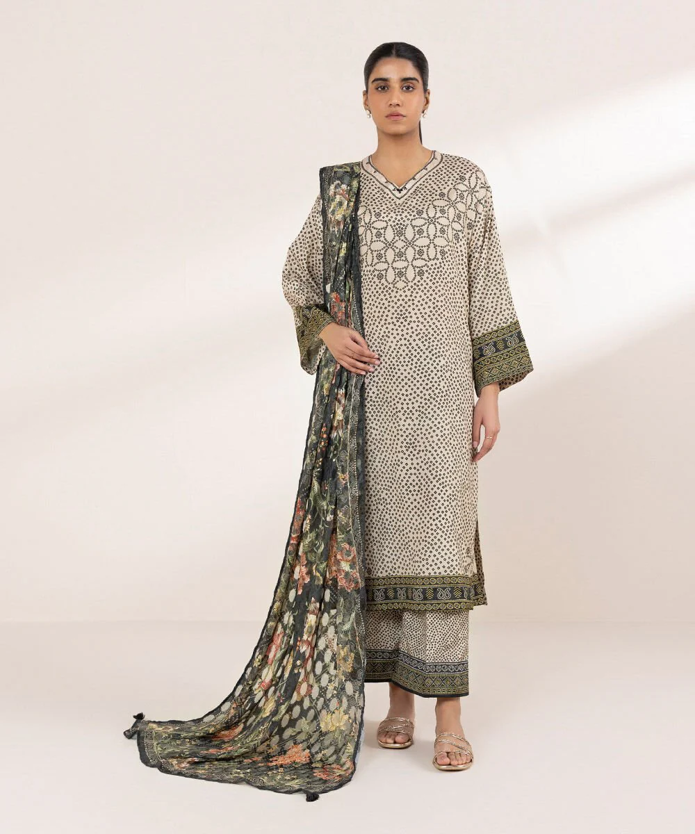 Sapphire 3 Piece - Embellished Silk Suit 0T3PSLS25V31 Eid 1 RTW 2025