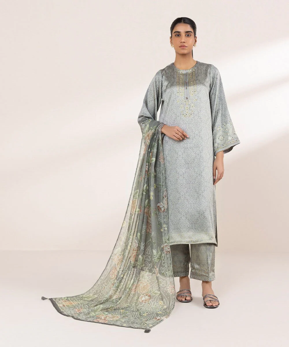 Sapphire 3 Piece - Embellished Silk Suit 0T3PSLS25V35 Eid 1 RTW 2025