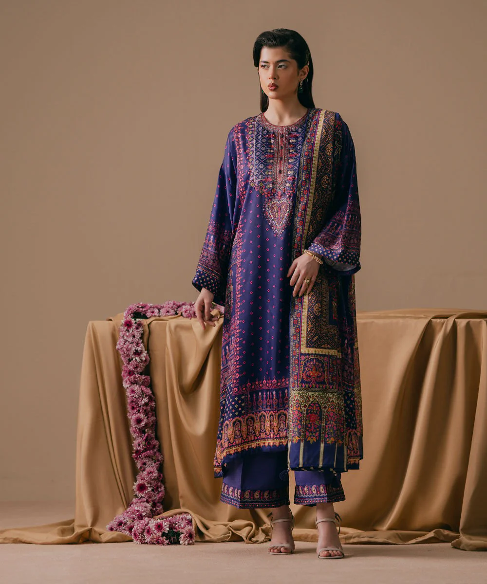 Sapphire 3 Piece - Embellished Silk Suit T3PSLS25V321 Eid 1 RTW 2025