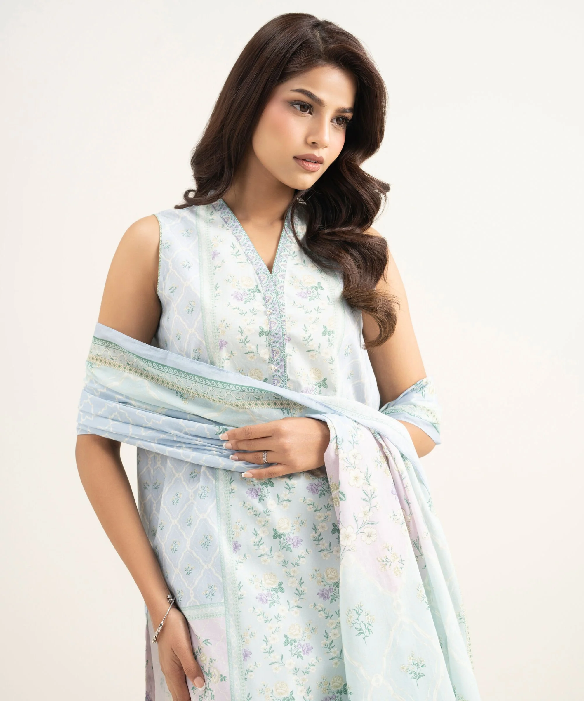Sapphire 3PEJQS26V16B Embroidered Jacquard Suit Eid 1 2026