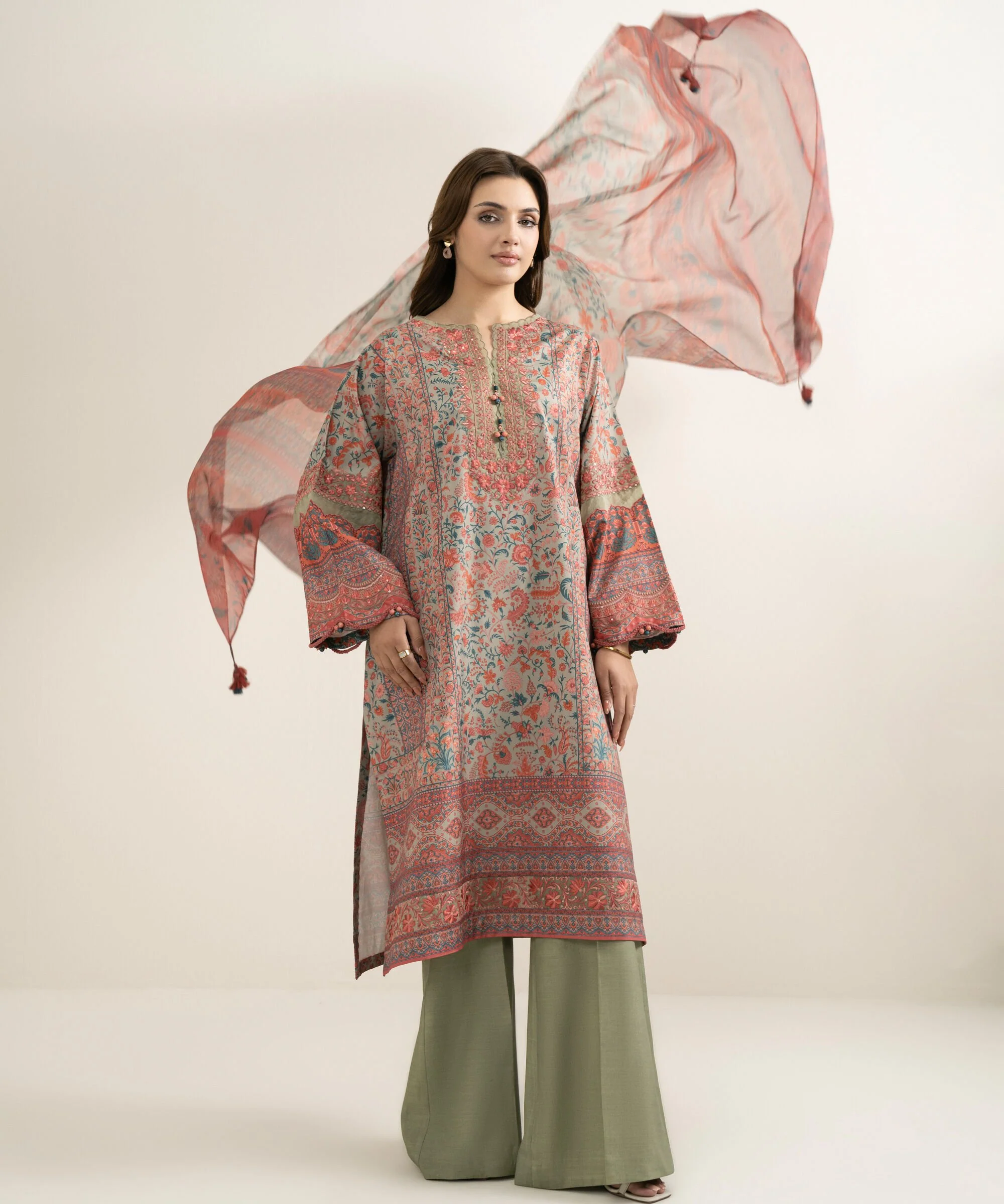 Sapphire 3PESGS26V154 Embroidered Zari Lawn Suit Eid 1 2026