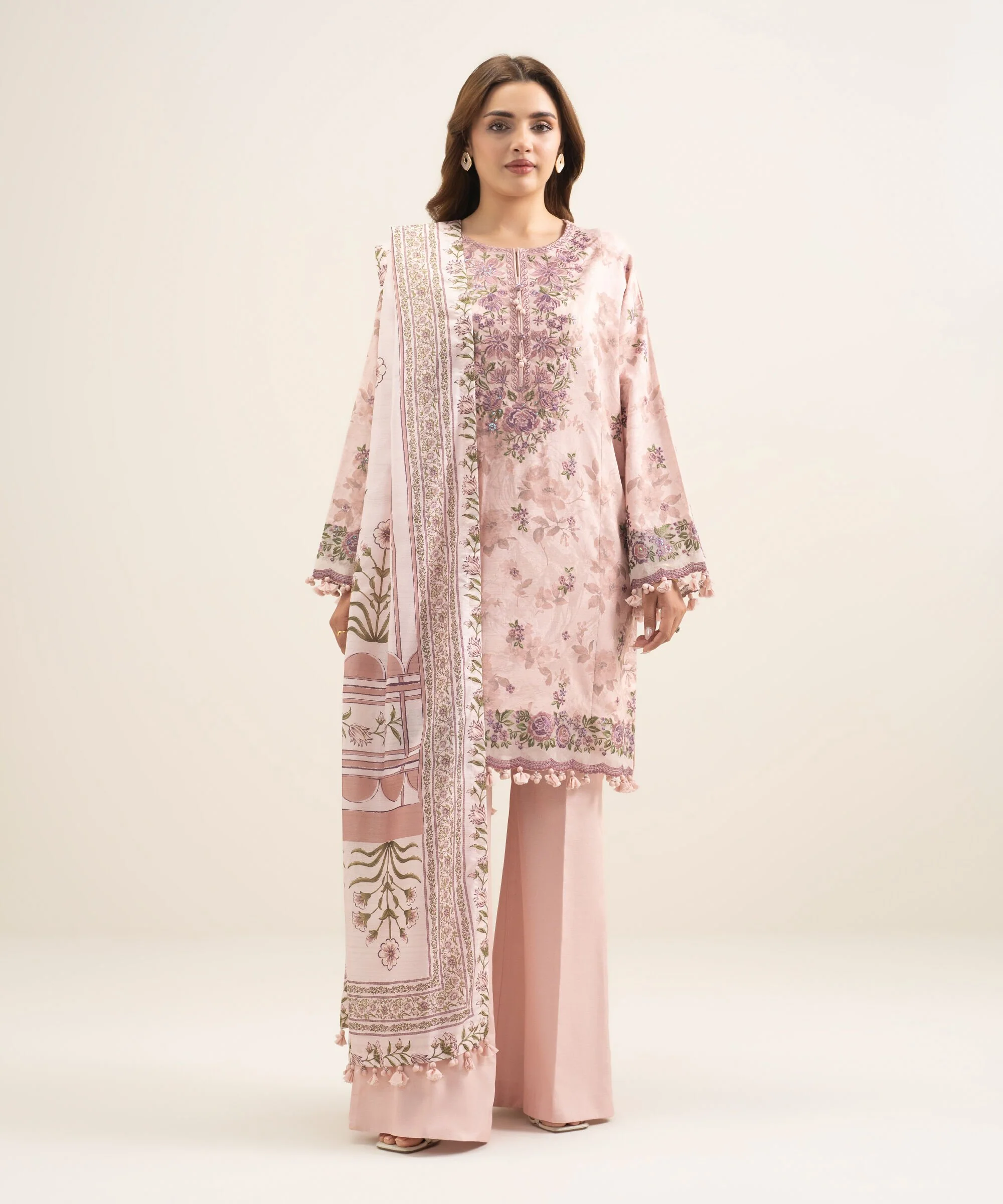 Sapphire 3PESGS26V163 Embroidered Lawn Suit Eid 1 2026