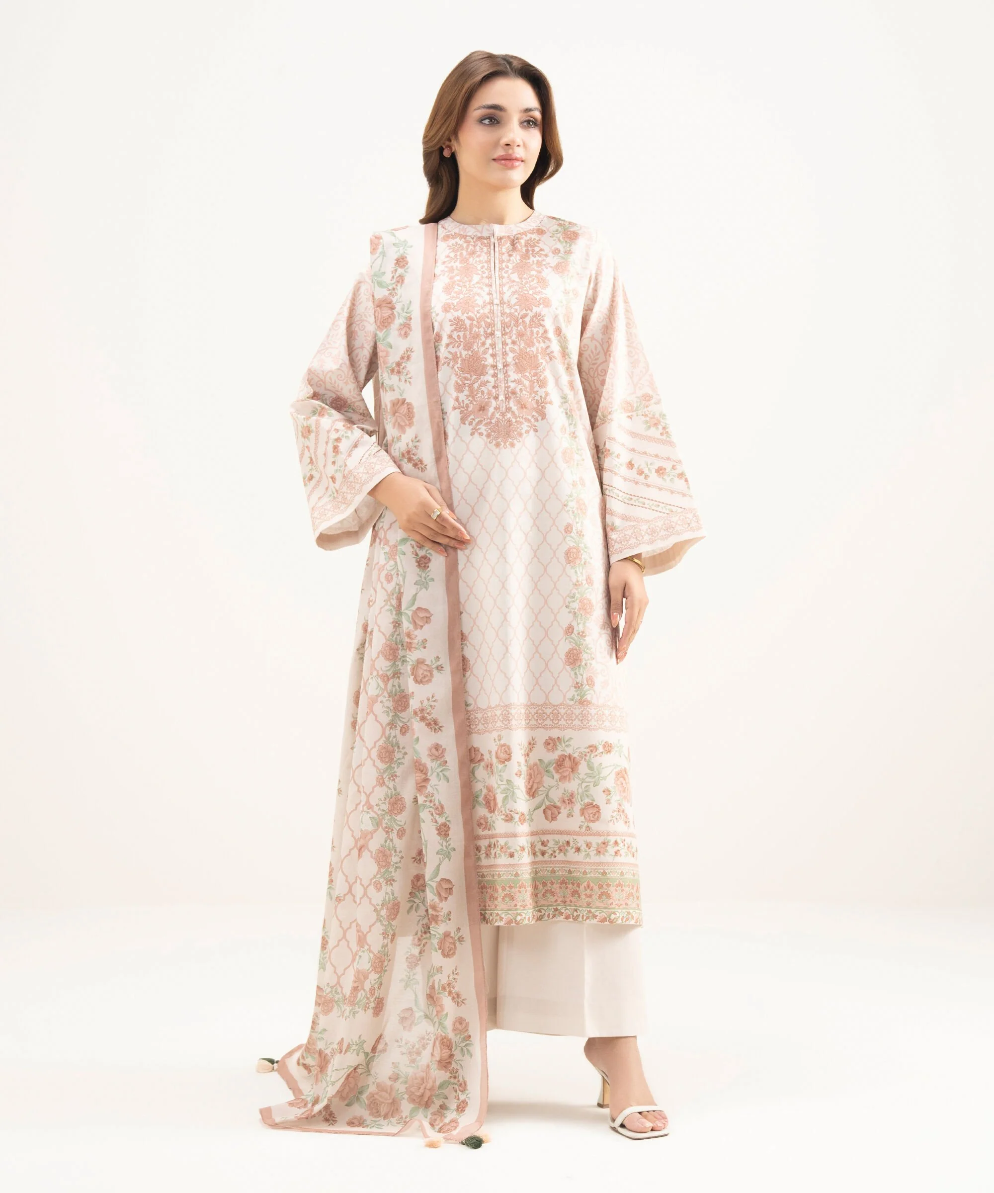 Sapphire 3PESUS26V131 Embroidered Cotton Satin Suit Eid 1 2026