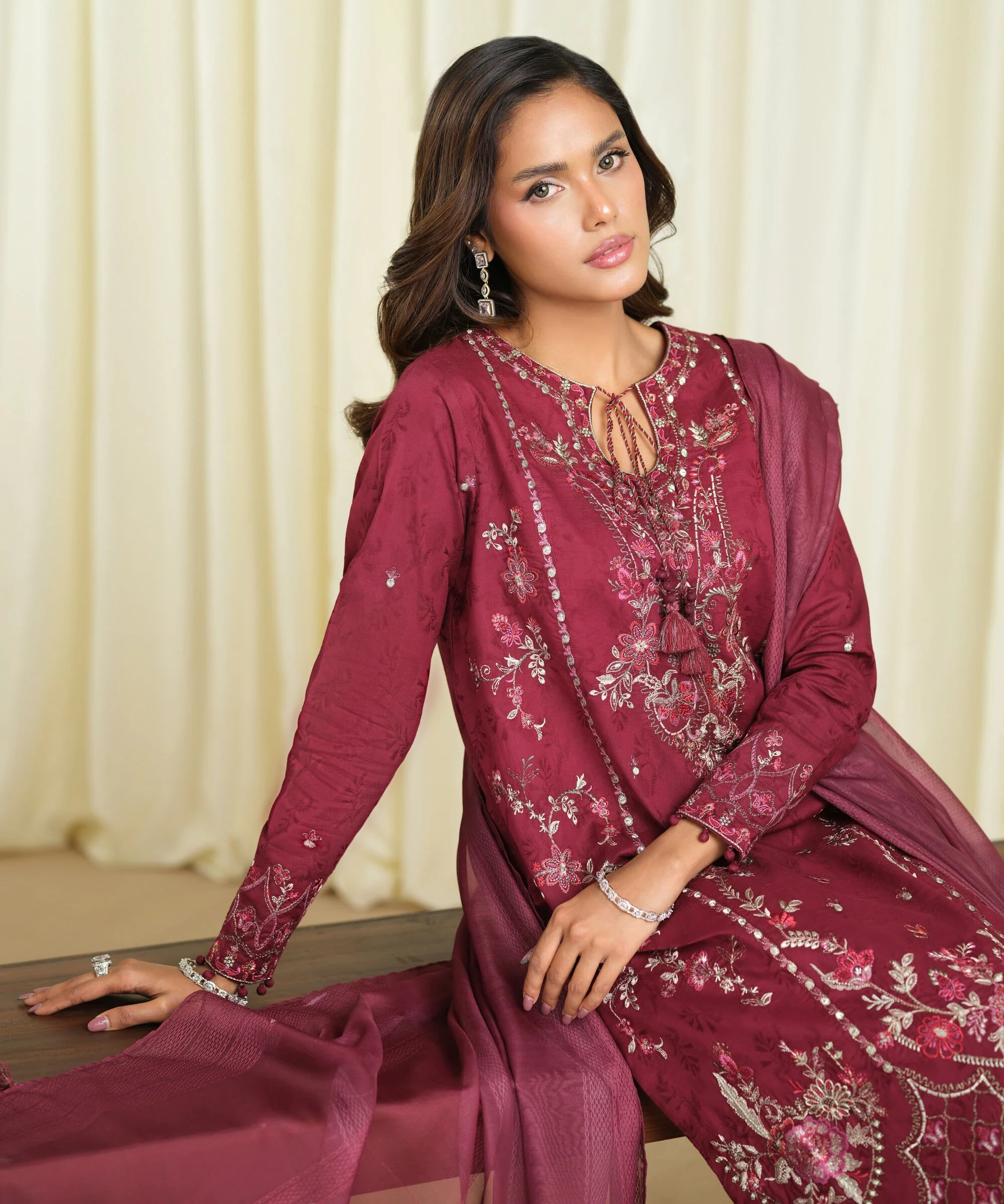 Sapphire DW0B4C244F Pink Intermix Raunak 2026