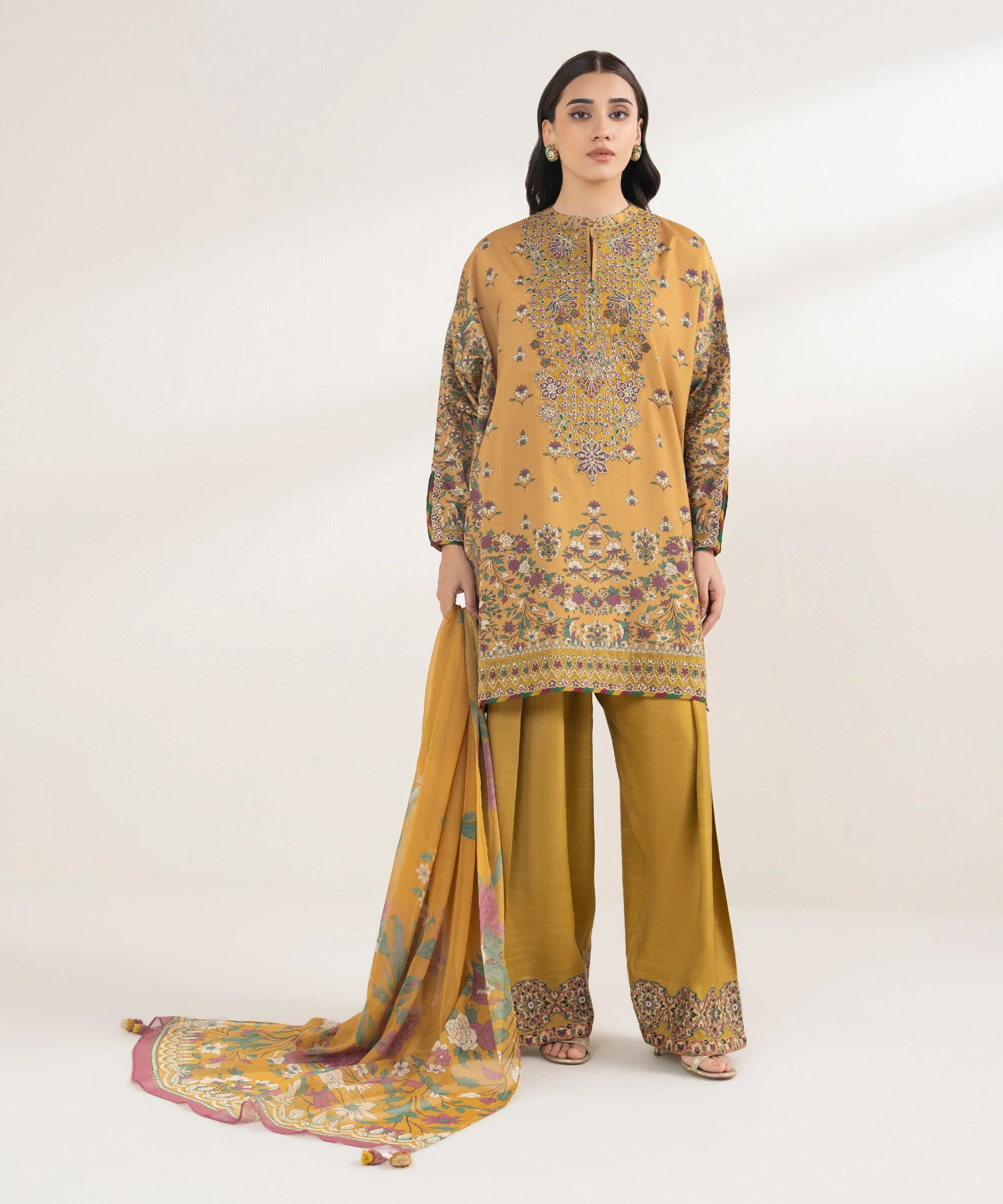 Sapphire DW8FF0F437 Yellow Intermix Raunak 2026