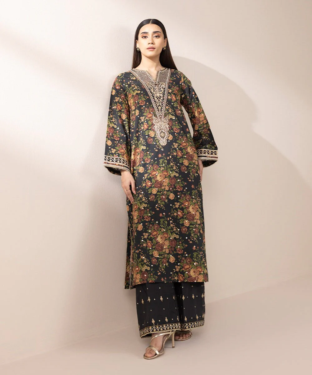 Sapphire Embroidered Lawn Shirt 3PDFW25V227S Eid 1 RTW 2025
