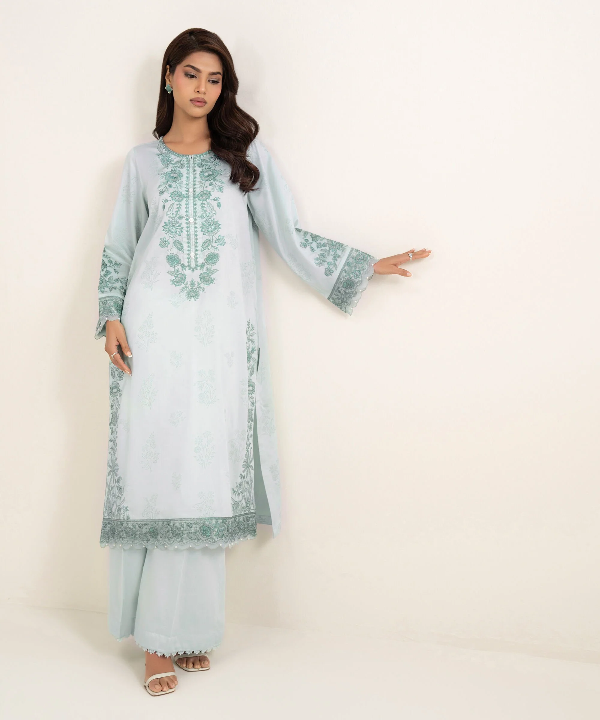 Sapphire PBS26HMV186S Eid Lunch Looks 2026