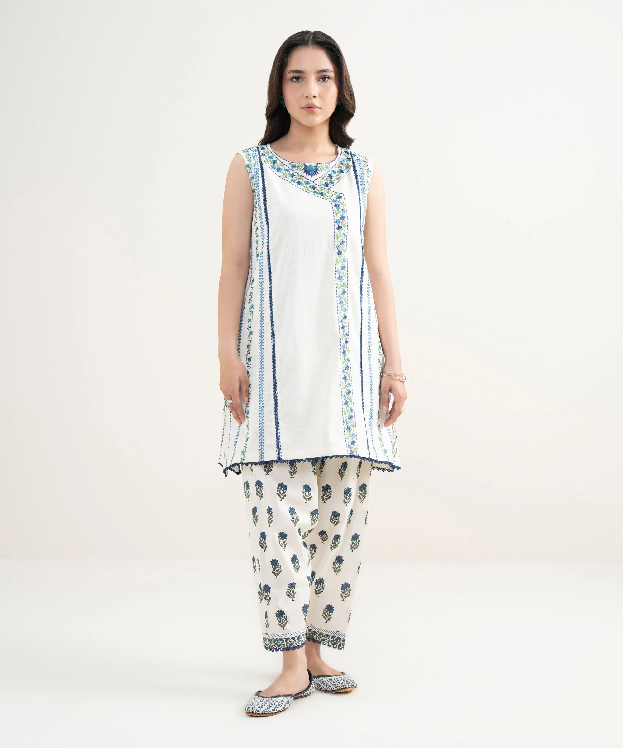 Sapphire PES26WMV103S Eid Lunch Looks 2026
