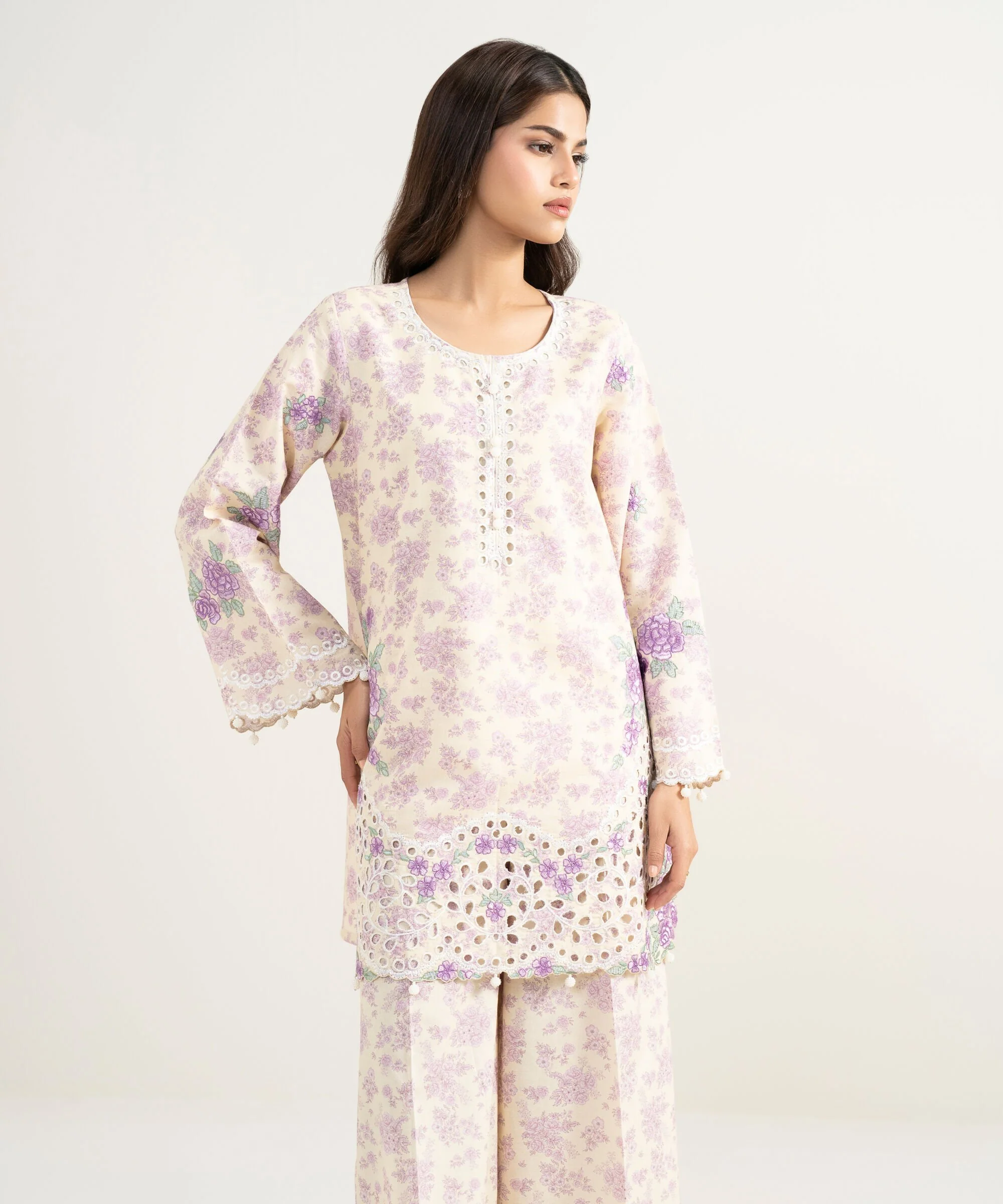 Sapphire PES26WMV338S Eid Lunch Looks 2026