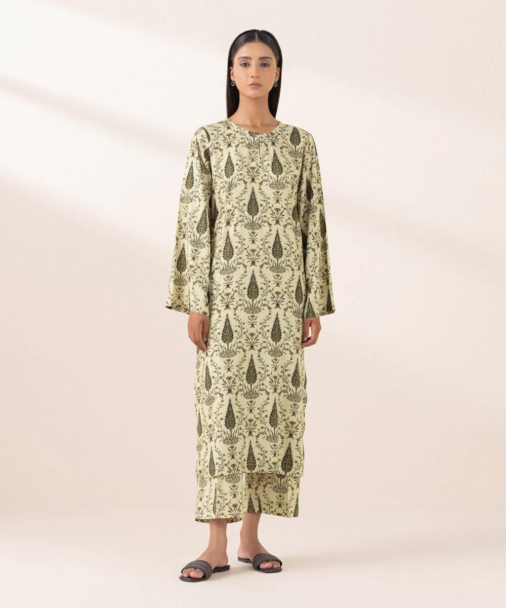 Sapphire Printed Arabic Lawn Shirt 2PBDF25V33ST Eid 1 RTW 2025