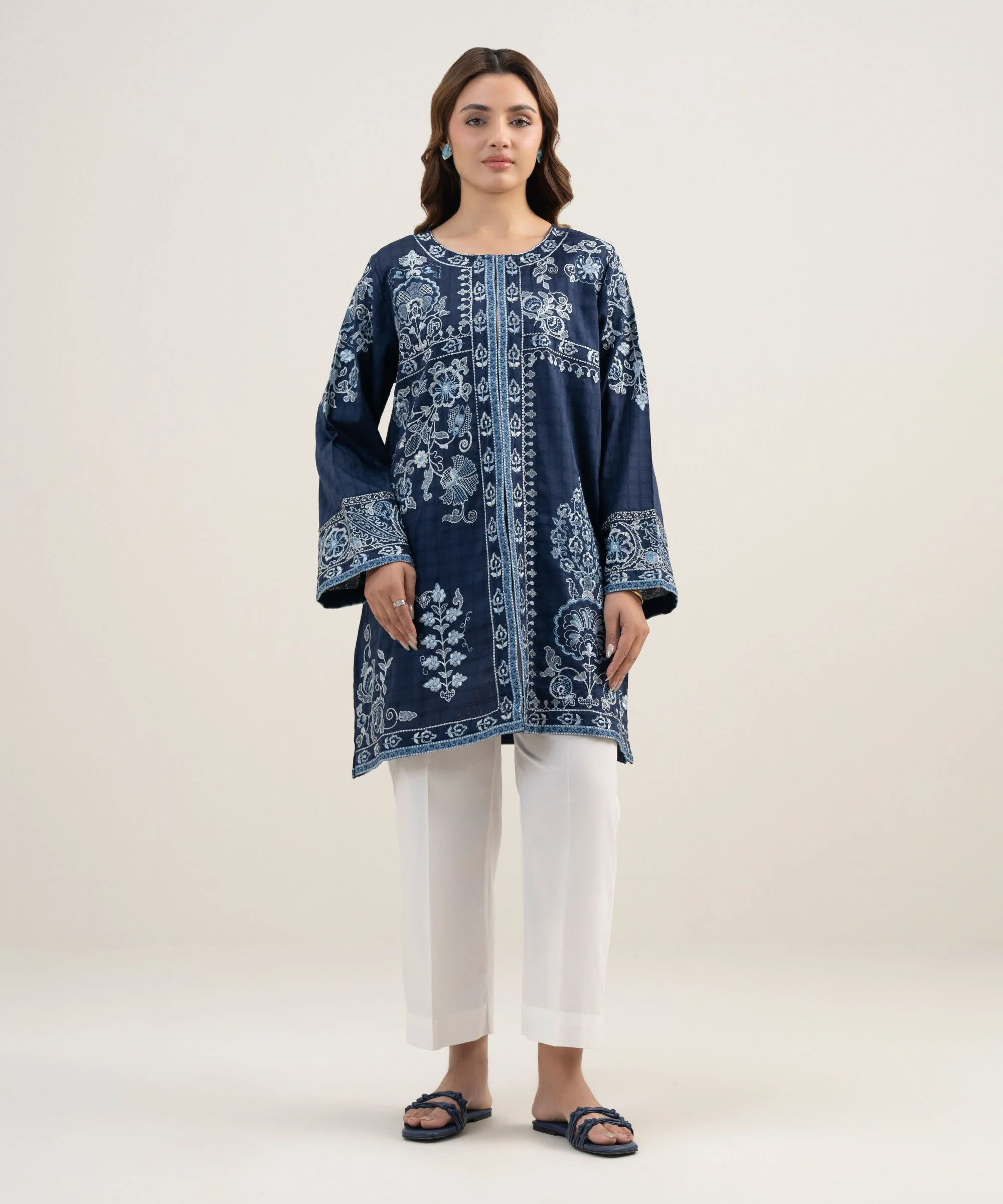 Sapphire PRS26SCSV301 Eid Lunch Looks 2026