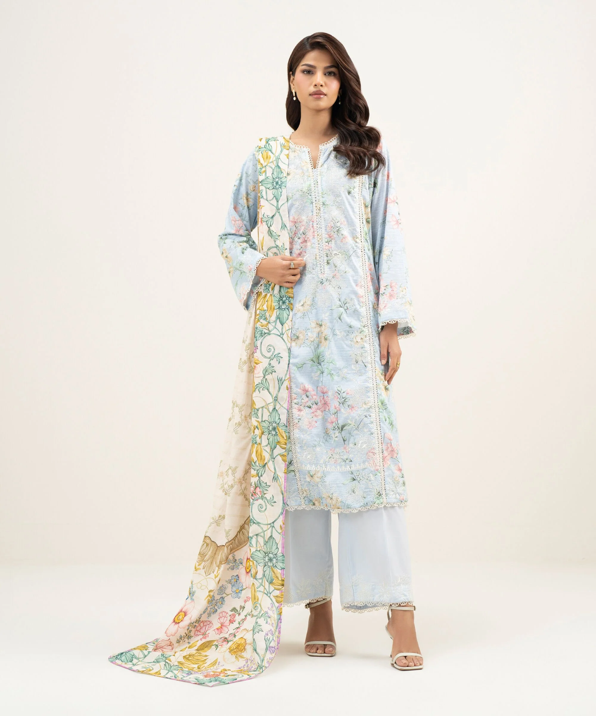 Sapphire PRS26SHMV307 Eid Lunch Looks 2026