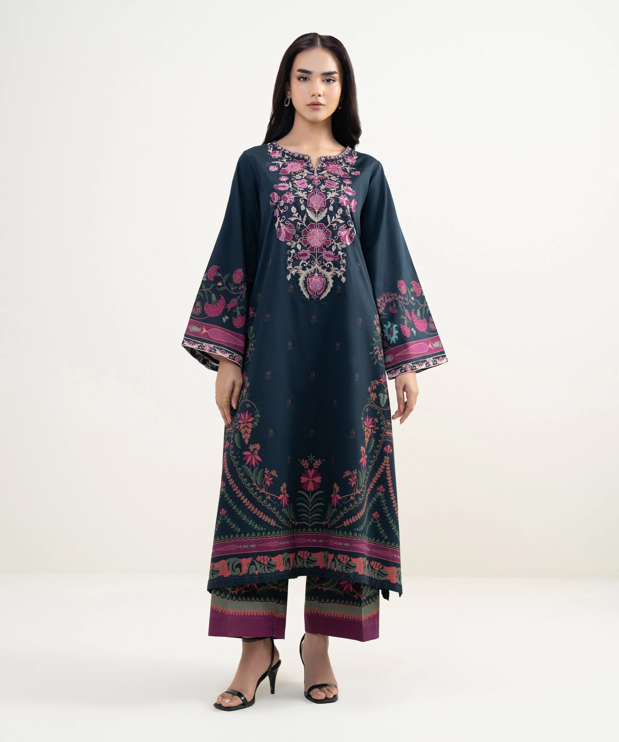 Sapphire PRS26WMV103S Eid Dinner Looks 2026