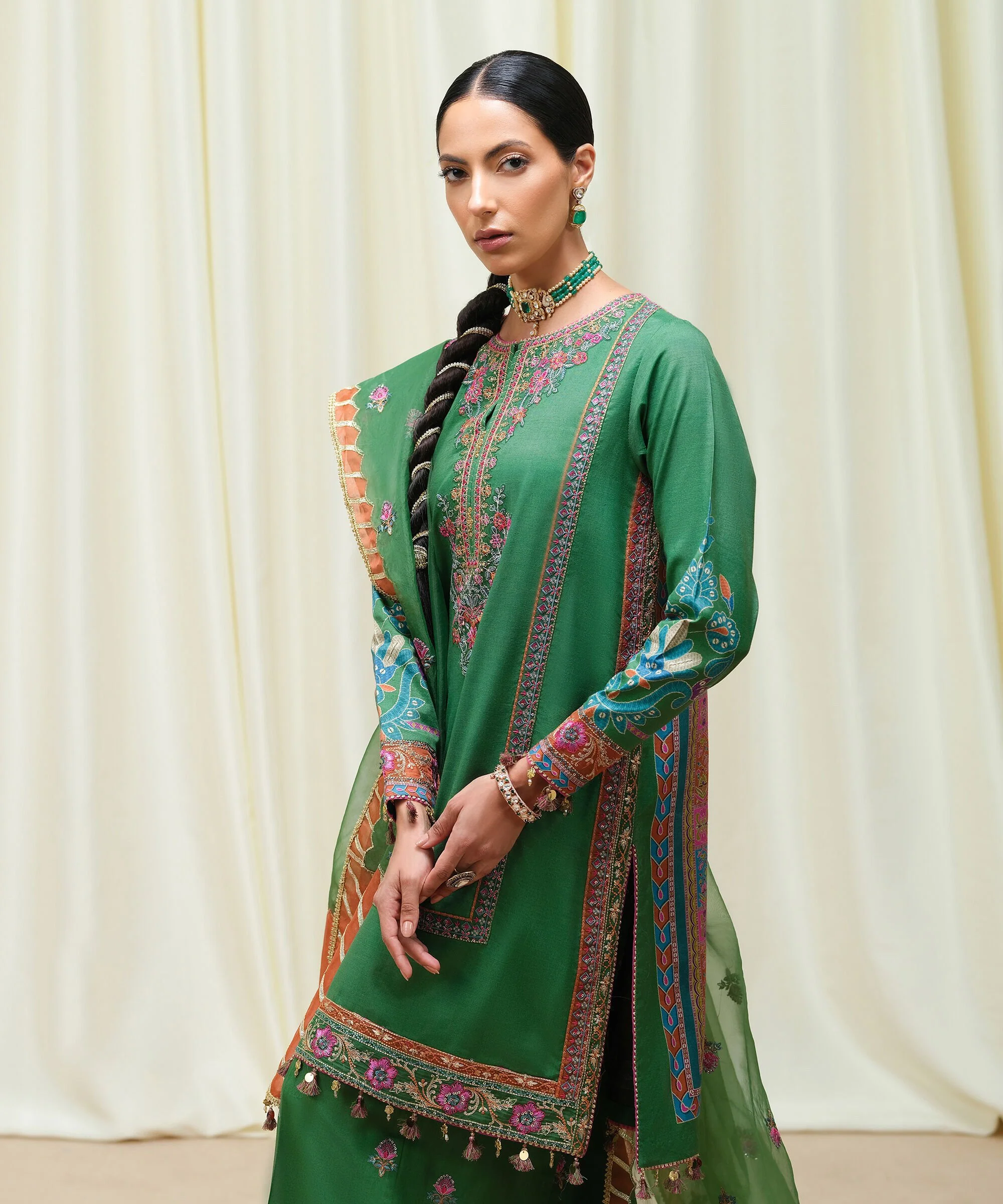 Sapphire U3FELX25V631 Festive Collection 2025 - Image 2