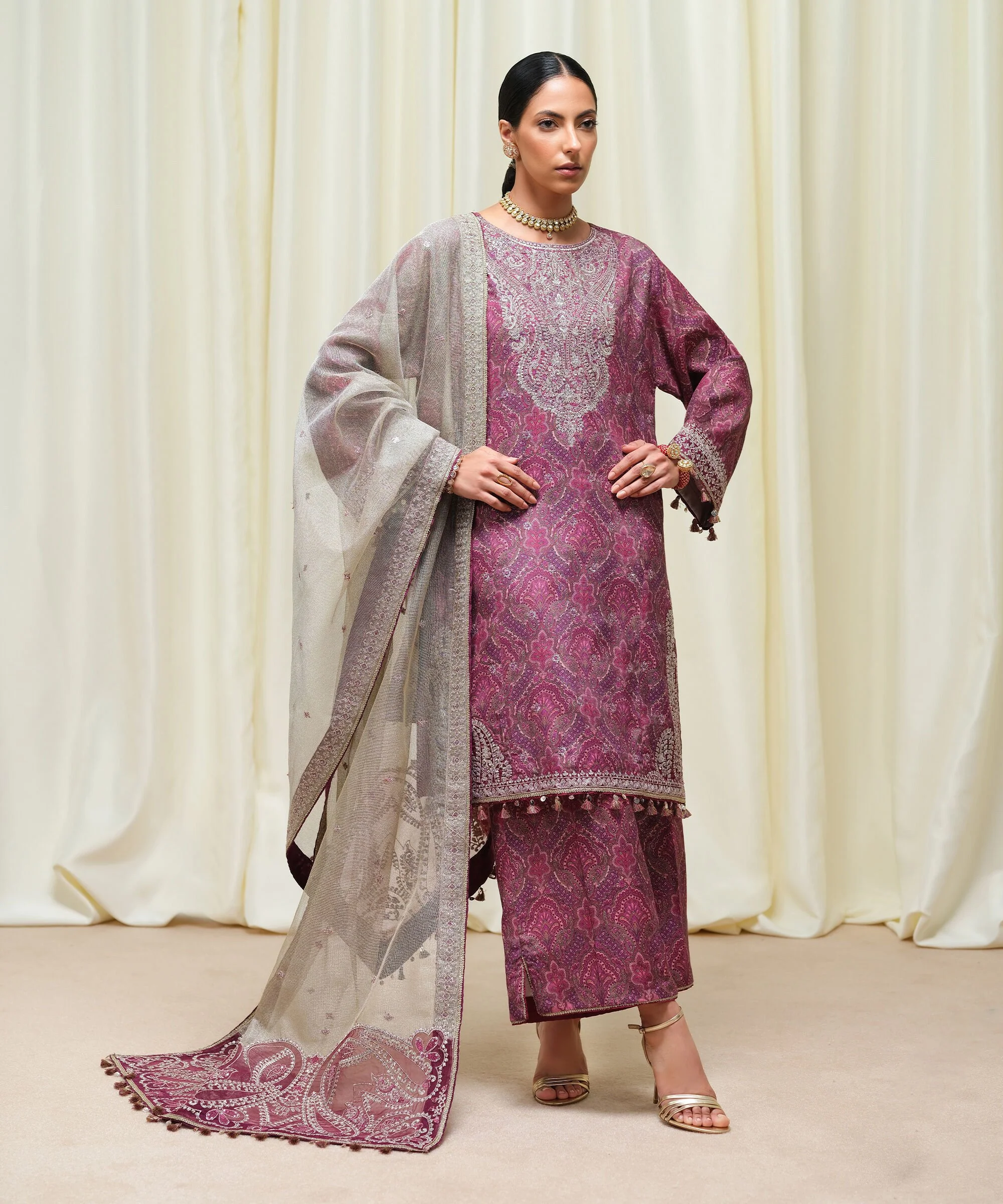 Sapphire U3FELX25V635 Festive Collection 2025