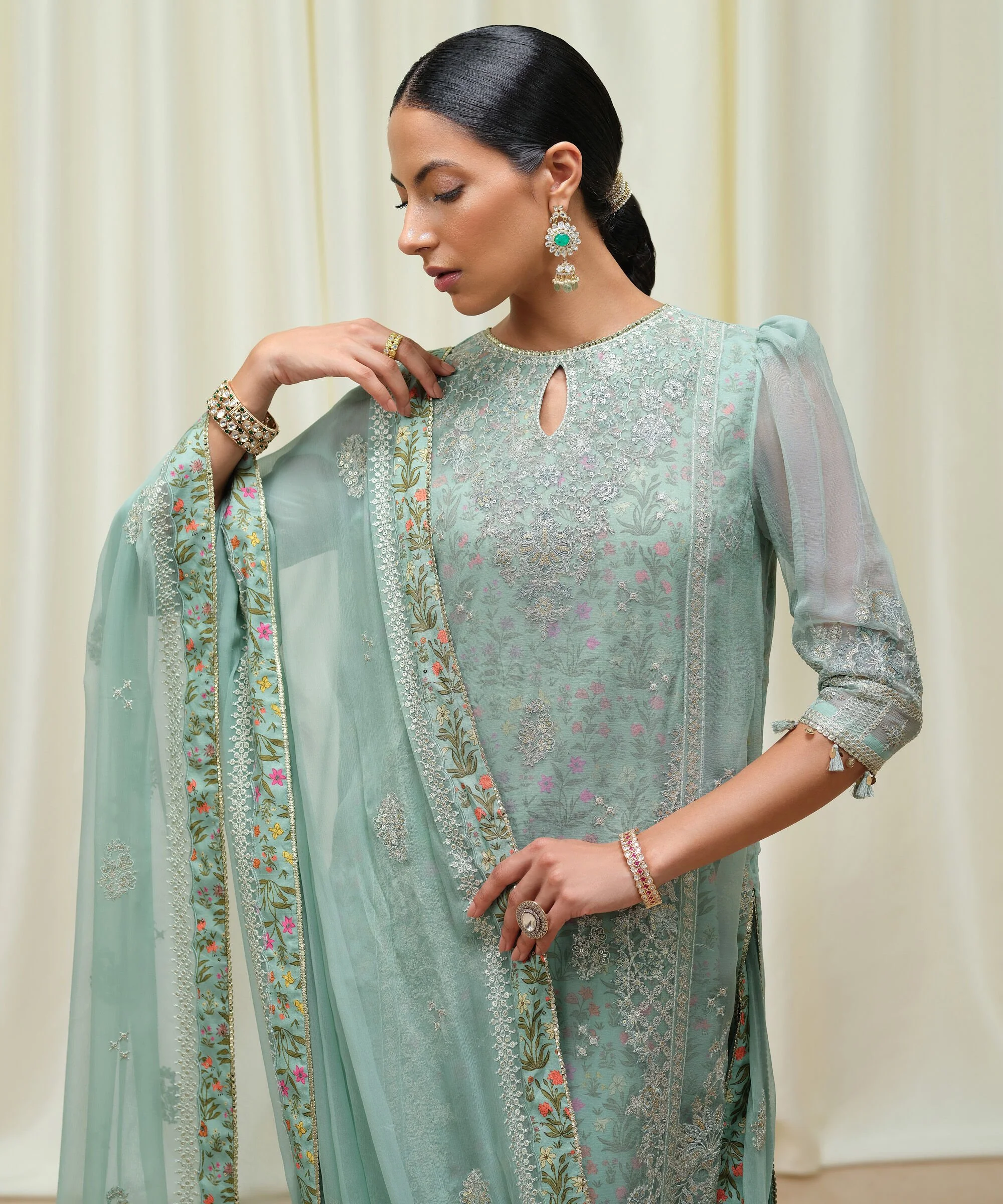 Sapphire U3FELX25V646 Festive Collection 2025 - Image 2
