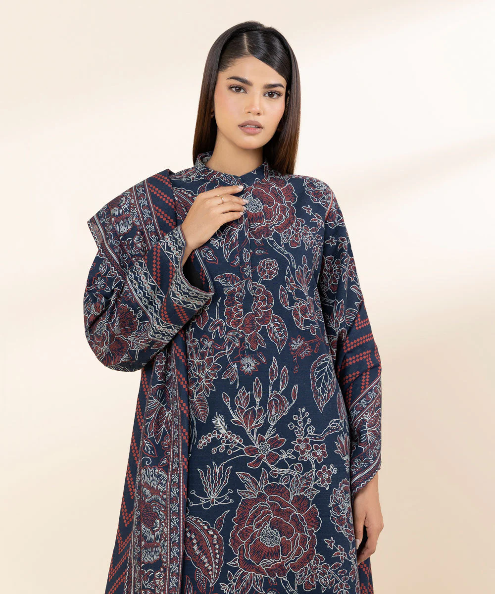Sapphire U3PDY24DFV89 Daily Fall Winter 2024 - Image 2