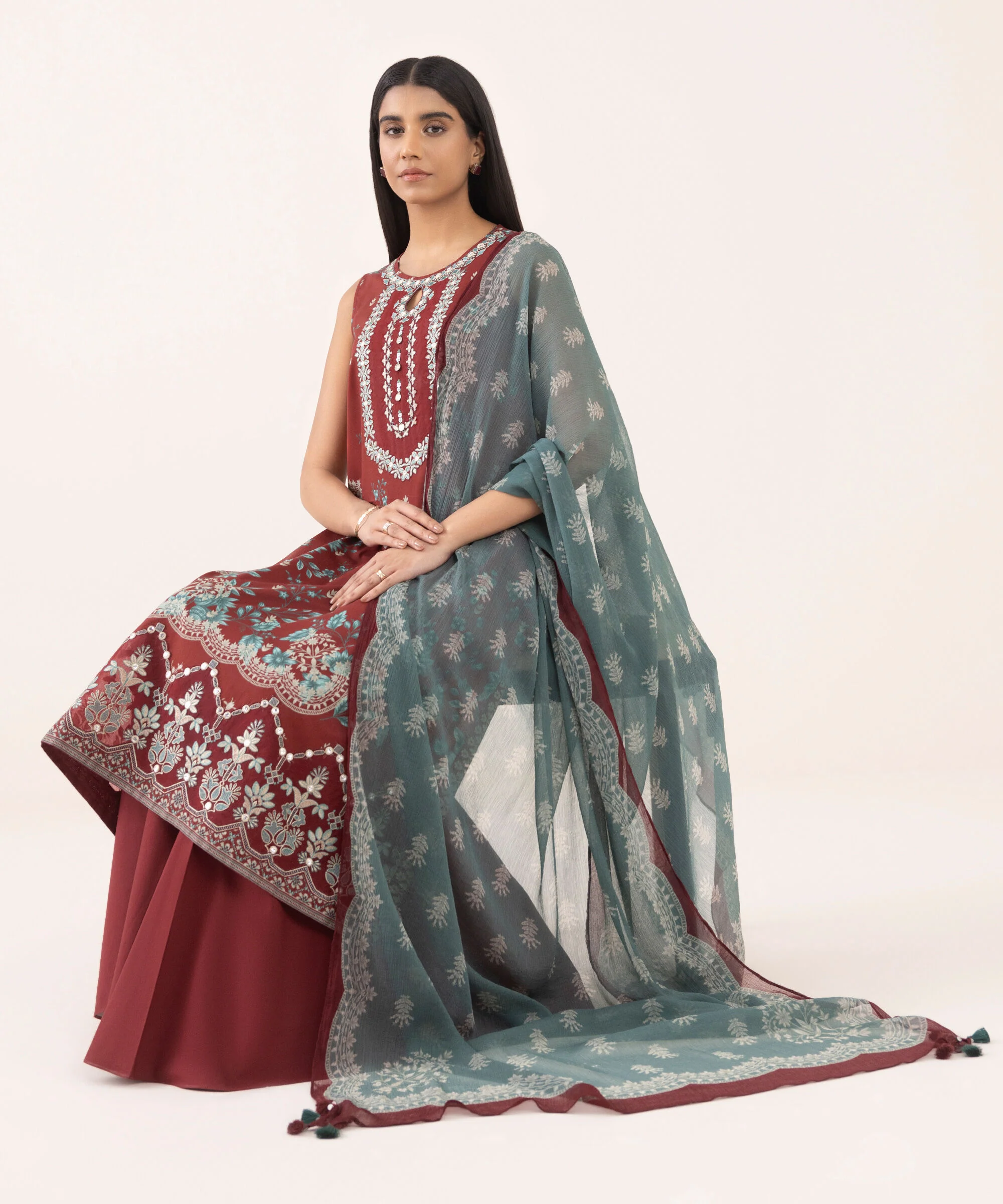 Sapphire U3PEDY25V635 Intermix Daily Collection 0 - Image 2