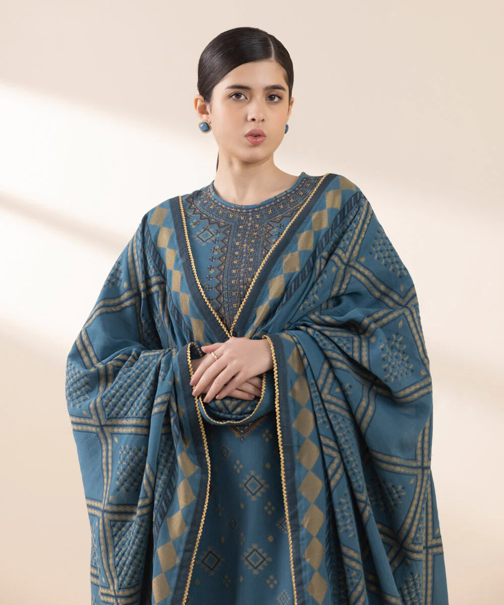 Sapphire U3PEJQ25V214 3 Piece Embroidered Jacquard Suit Jacquard Eid 1 2025 - Image 2