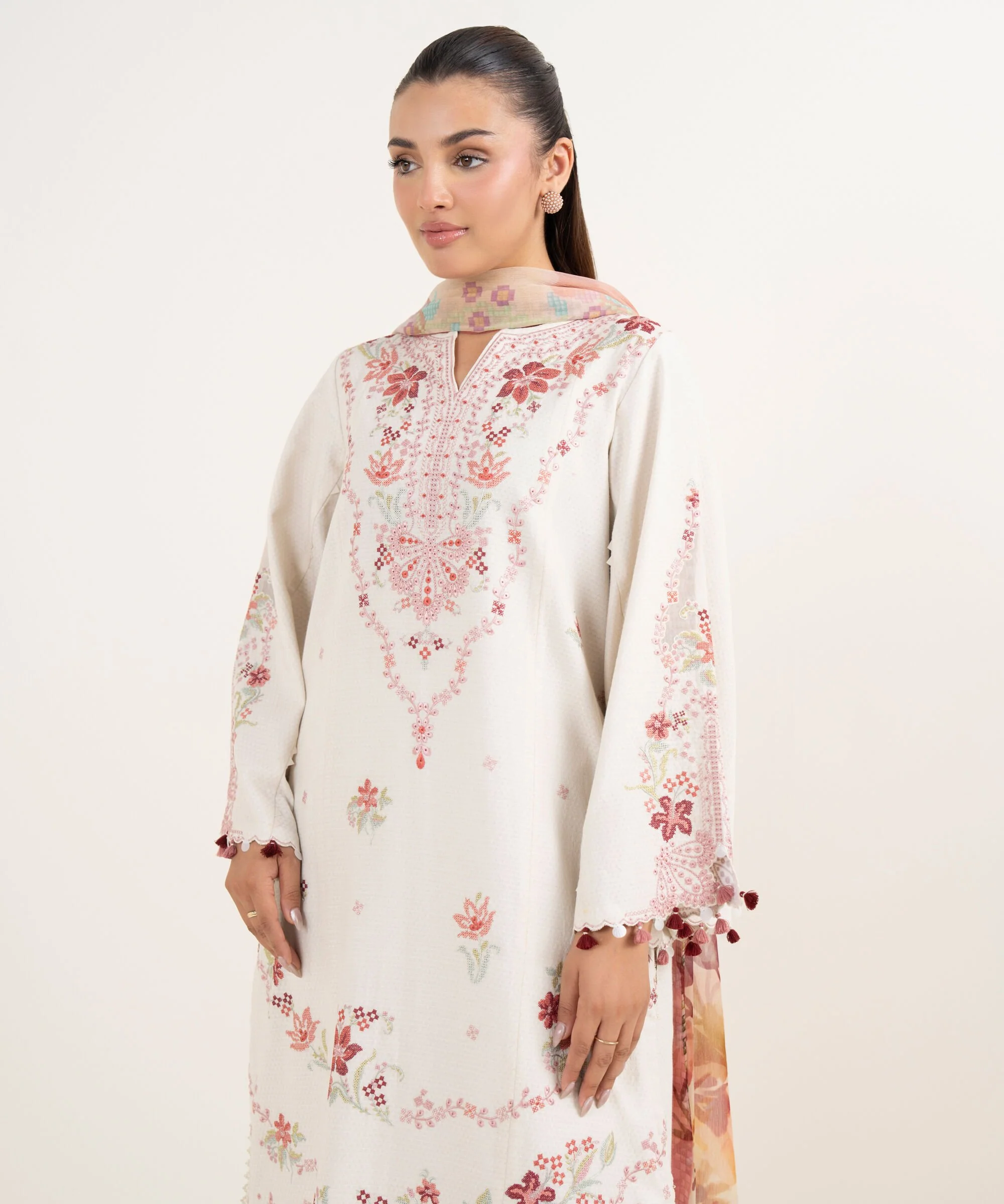 Sapphire U3PESG25V514 Festive Collection 2025 - Image 2