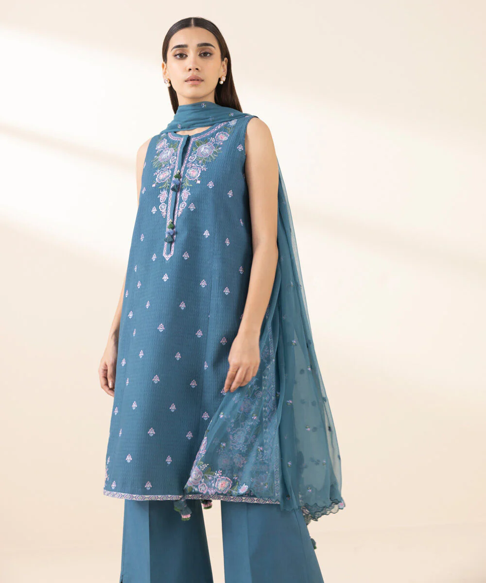 Sapphire U3PEST25V214 3 Piece Embroidered Dobby Suit Statement Eid 1 2025 - Image 2