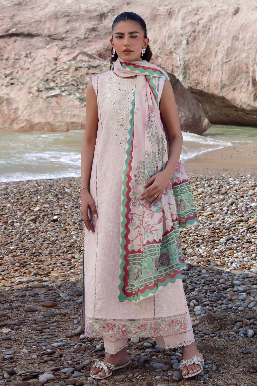 Seran Insa Afsanah Spring Summer Lawn 2025