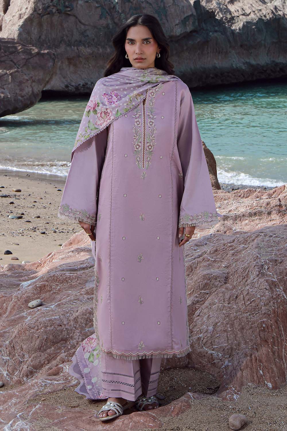 Seran Nihal Afsanah Spring Summer Lawn 2025