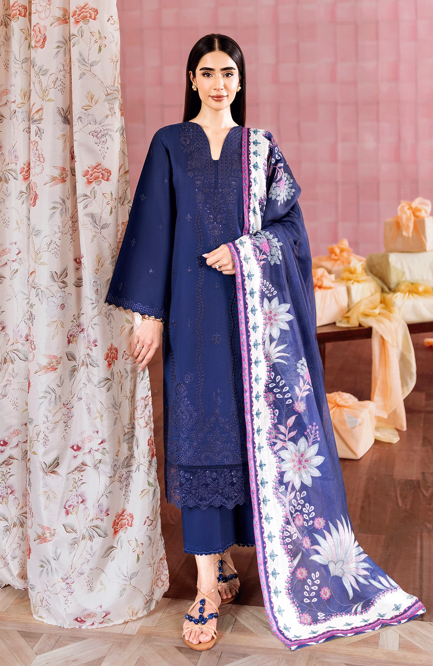 Seran Saphie Luxury Lawn 2025