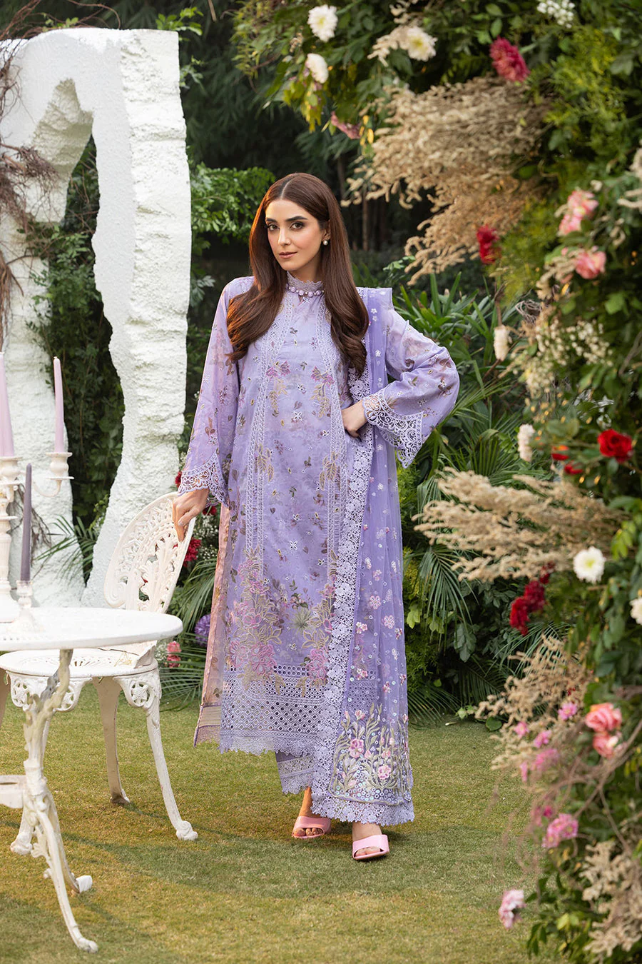 Sobia Nazir Design 15A Luxury Lawn 2025