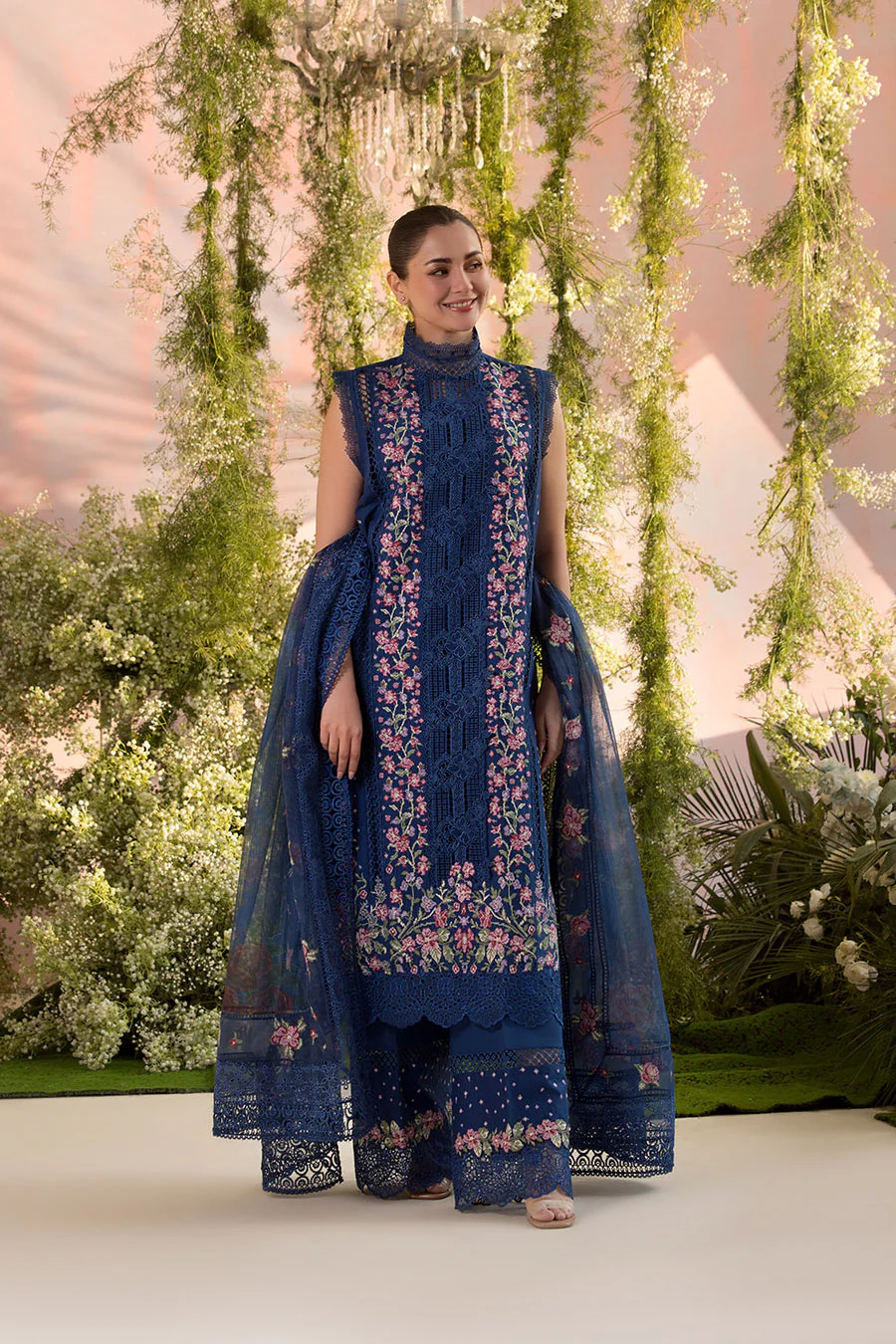 Sobia Nazir Design 4A Luxury Lawn 2025
