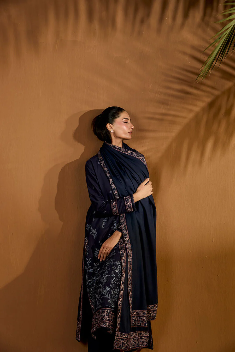 Sobia Nazir Shawl Design 7B Winter Shawl 2025 - Image 2
