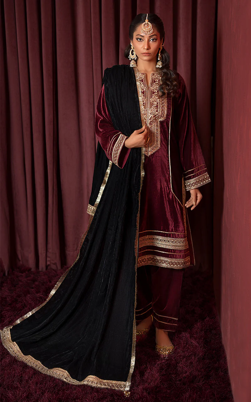 Thread & Motifz Ready To Wear 3pc Suit 68 Velvet Pret 2024