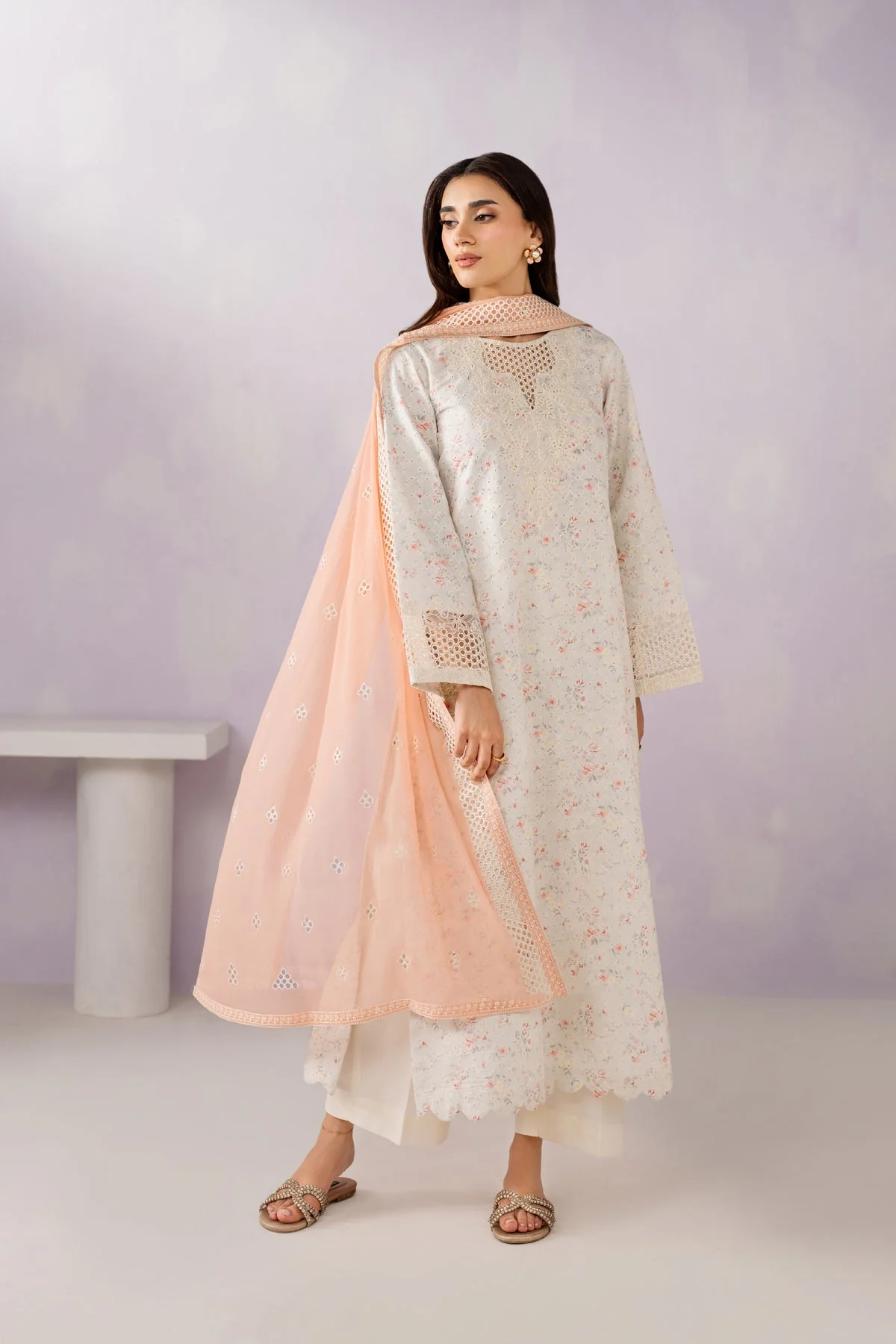 Xenia Coraya Online Shopping