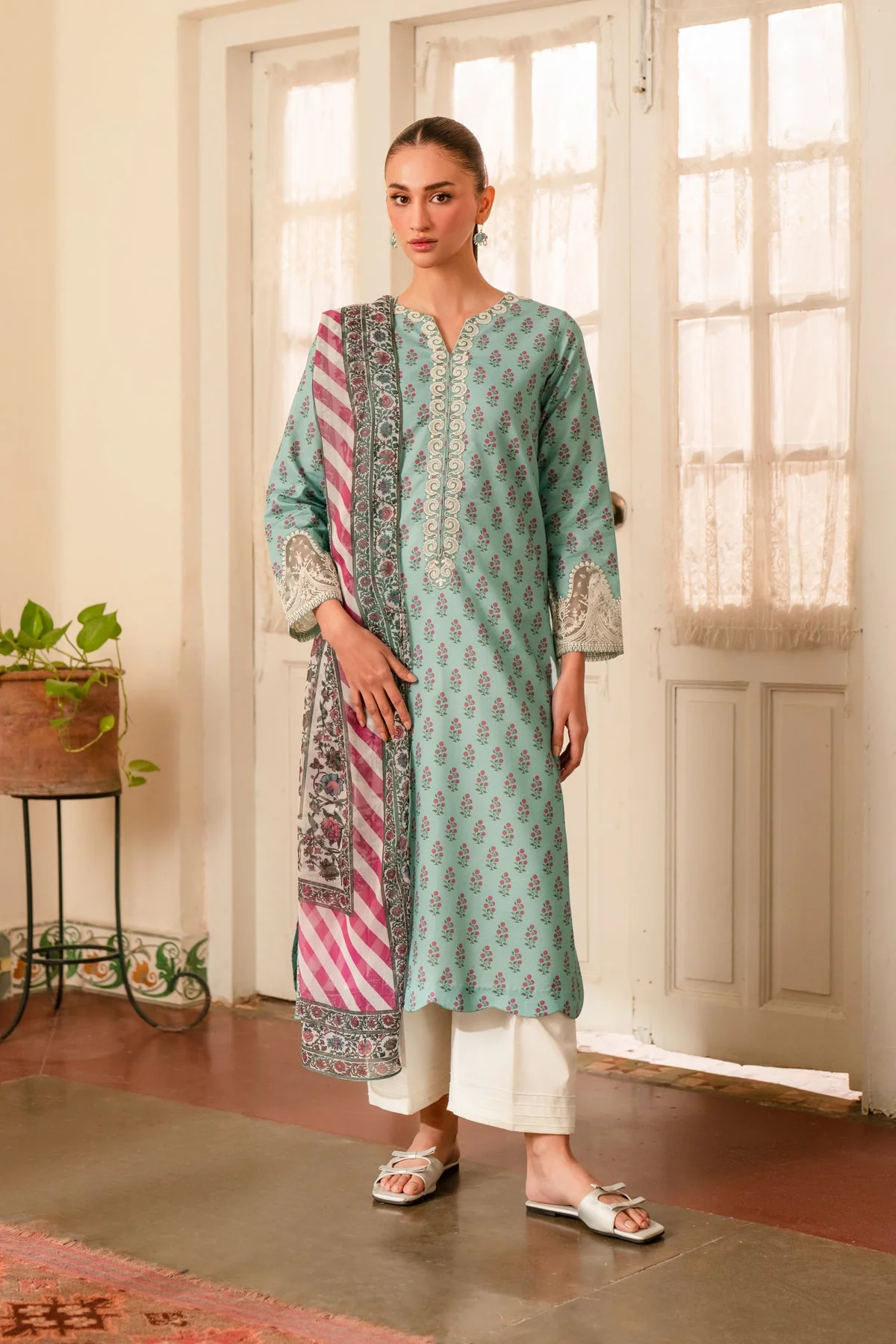 Xenia Formals Annecy - B Summer Away 2025