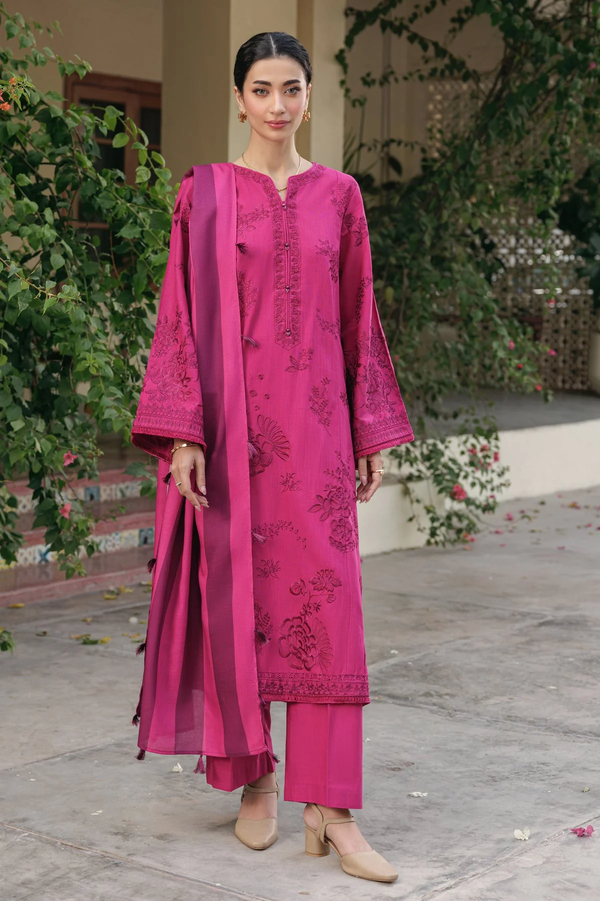 Xenia Formals Dureyba Winter Slub Collection 2025 - Image 2