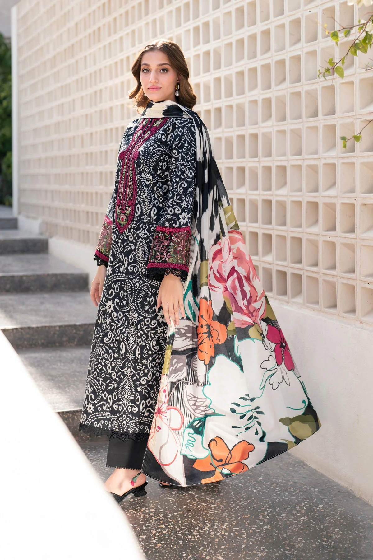 Xenia Formals Hyelin Summer Away 2025 - Image 2