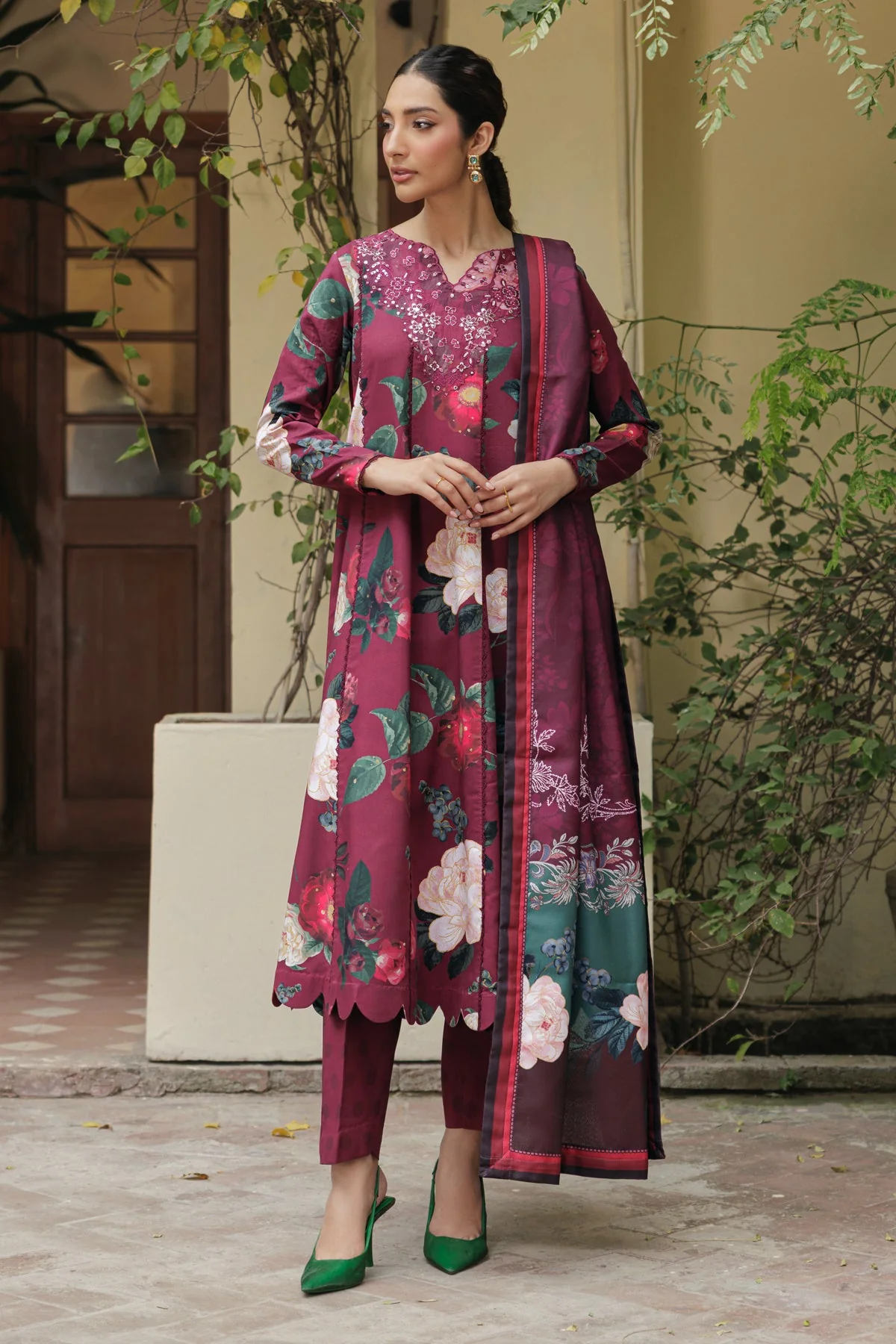 Xenia Formals Lucca Viscose Silk Collection 2025 - Image 2