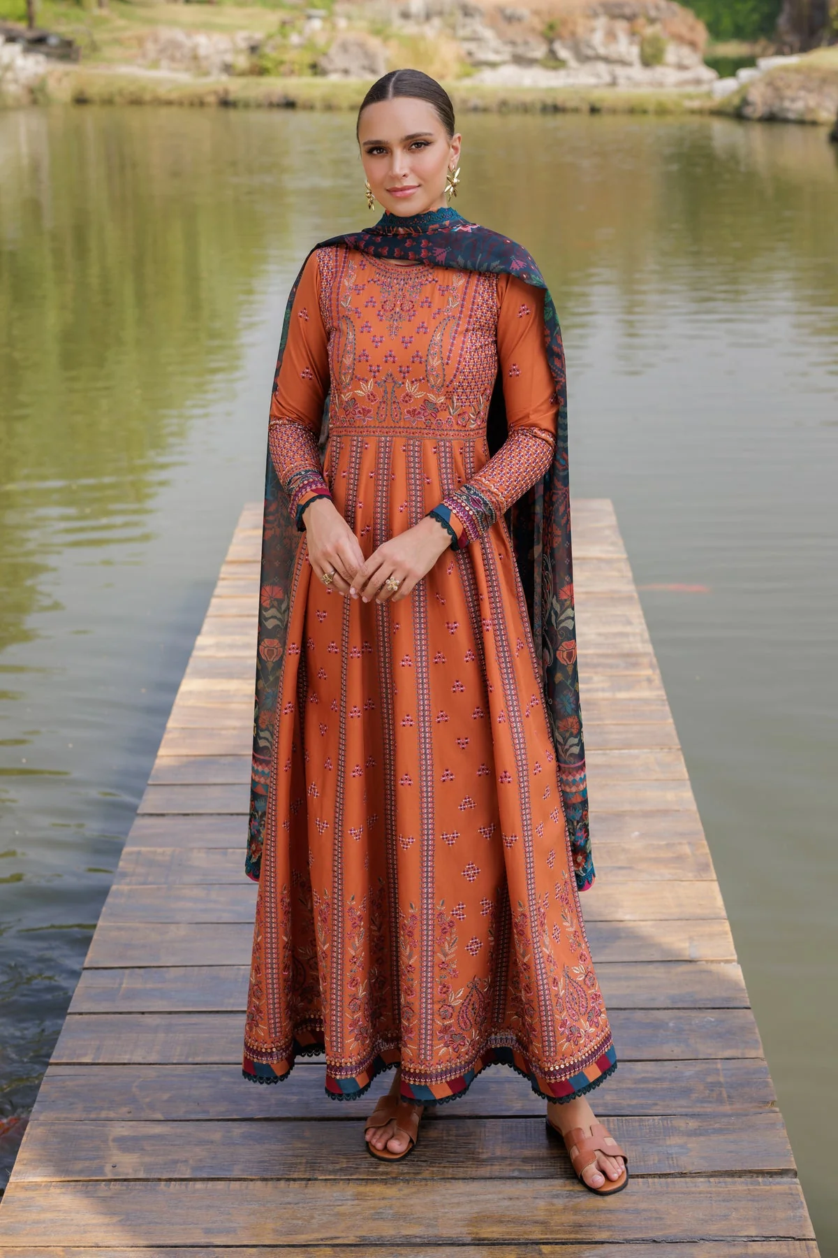 Xenia Hannah Luxury Lawn 2025