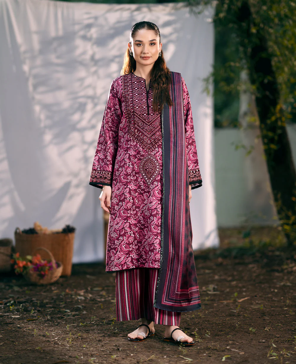 Xenia Mali A Whimsical Winter 2024